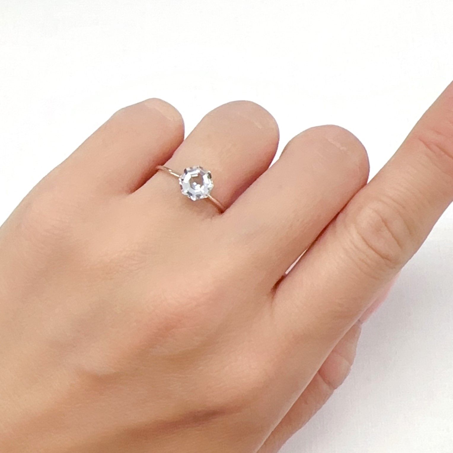 ◇オクタゴンカット◇レムリアンシードクリスタル(保証シール付き) ブラジル産 0.94ct [240326842]6.7x6.7mm前後