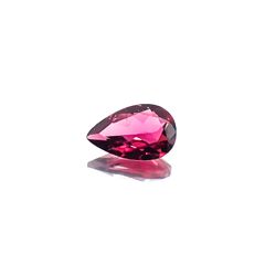 パープルトルマリン(宝石名パープル・トルマリン)ブラジル産 識別済 0.70ct / 7.8x5.1mm前後 [260323893]