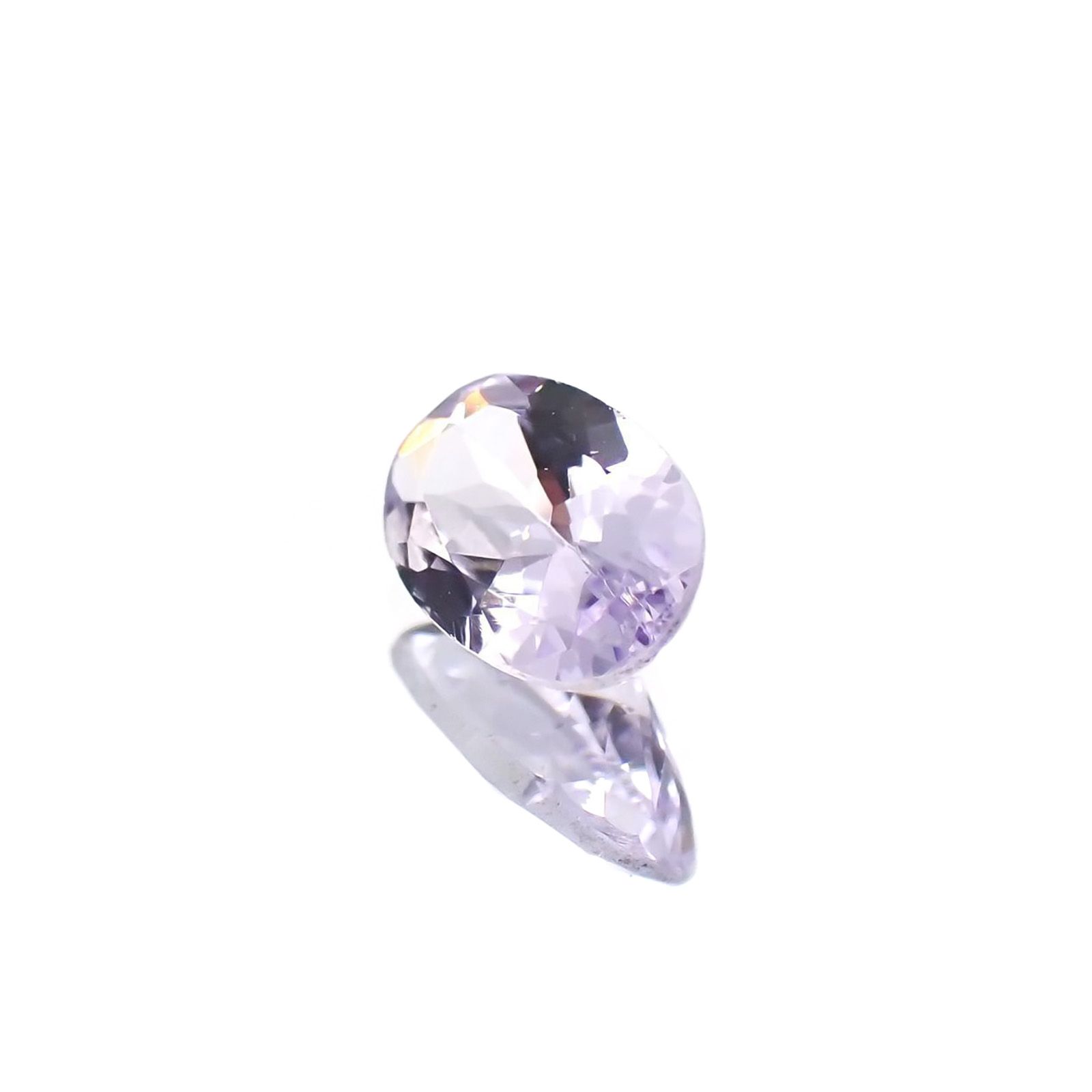 ラベンダーゾイサイト(宝石名ゾイサイト)タンザニア産 識別済 0.39ct / 6x3.8mm前後 [231124103]
