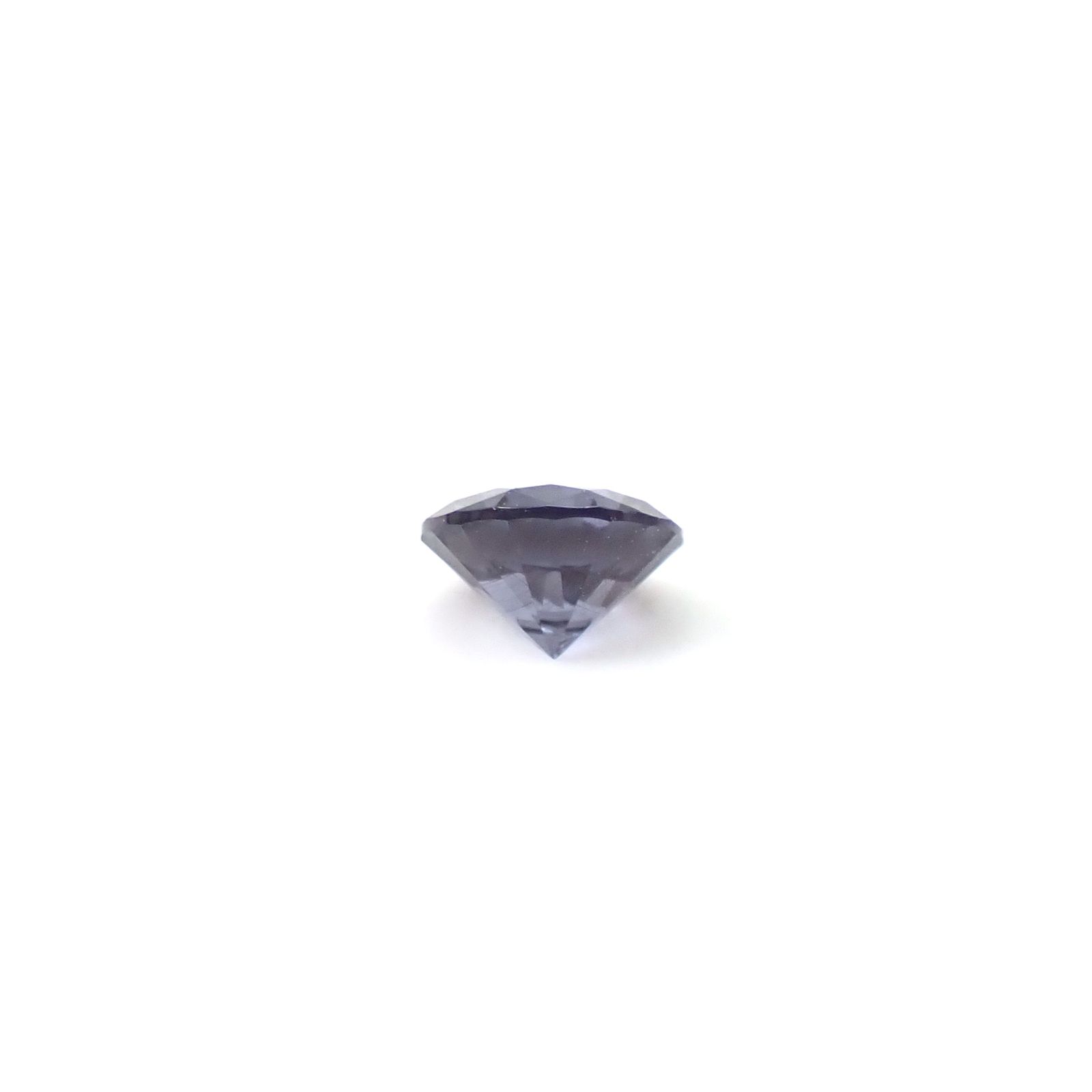 ベキリーブルーガーネット（カラーチェンジガーネット アレキタイプ） マダガスカル・ベキリー産 0.28ct / 4x4mm前後 [251231511]