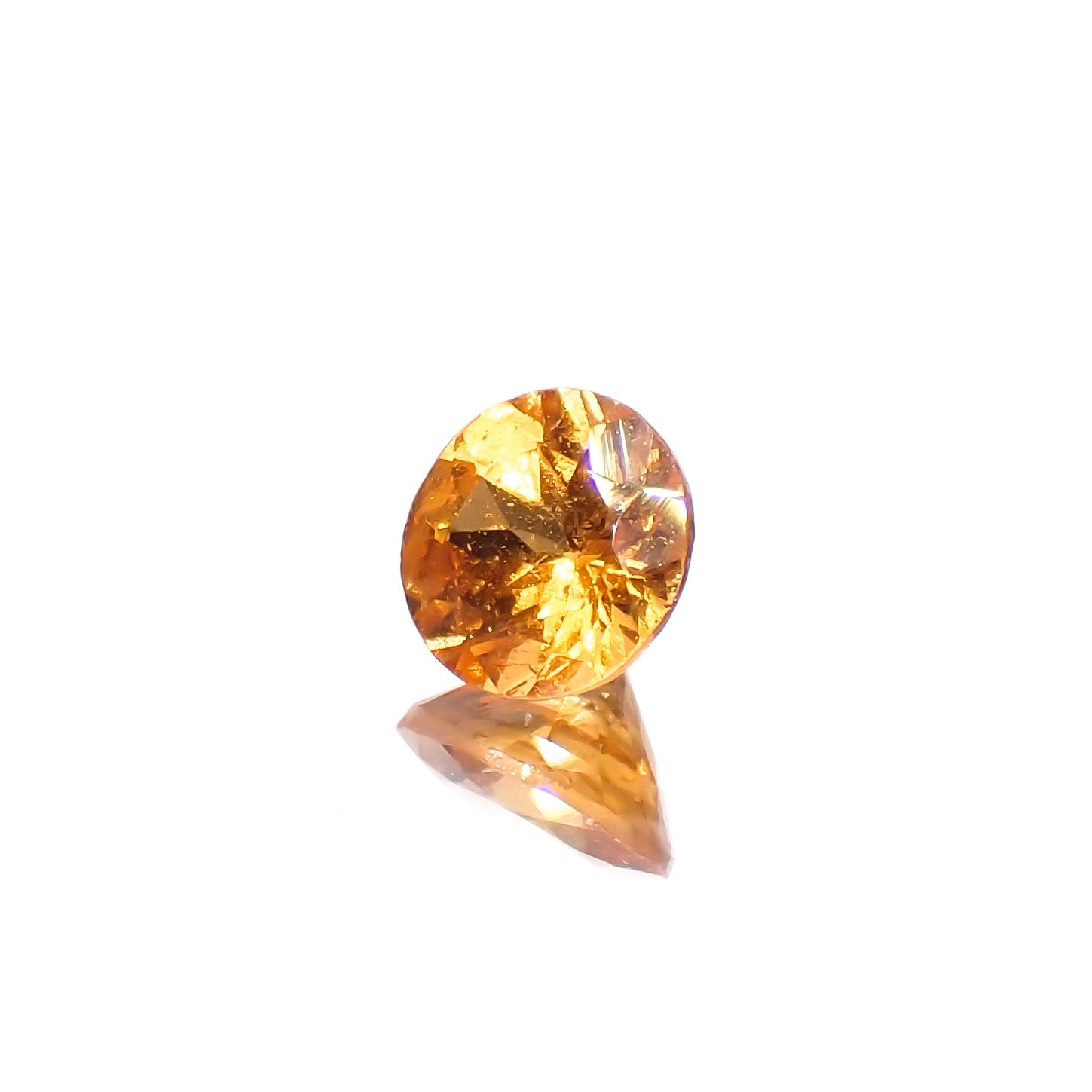 スペサルティンガーネット ナイジェリア産 0.55ct[230923382]4.8x4.8mm前後