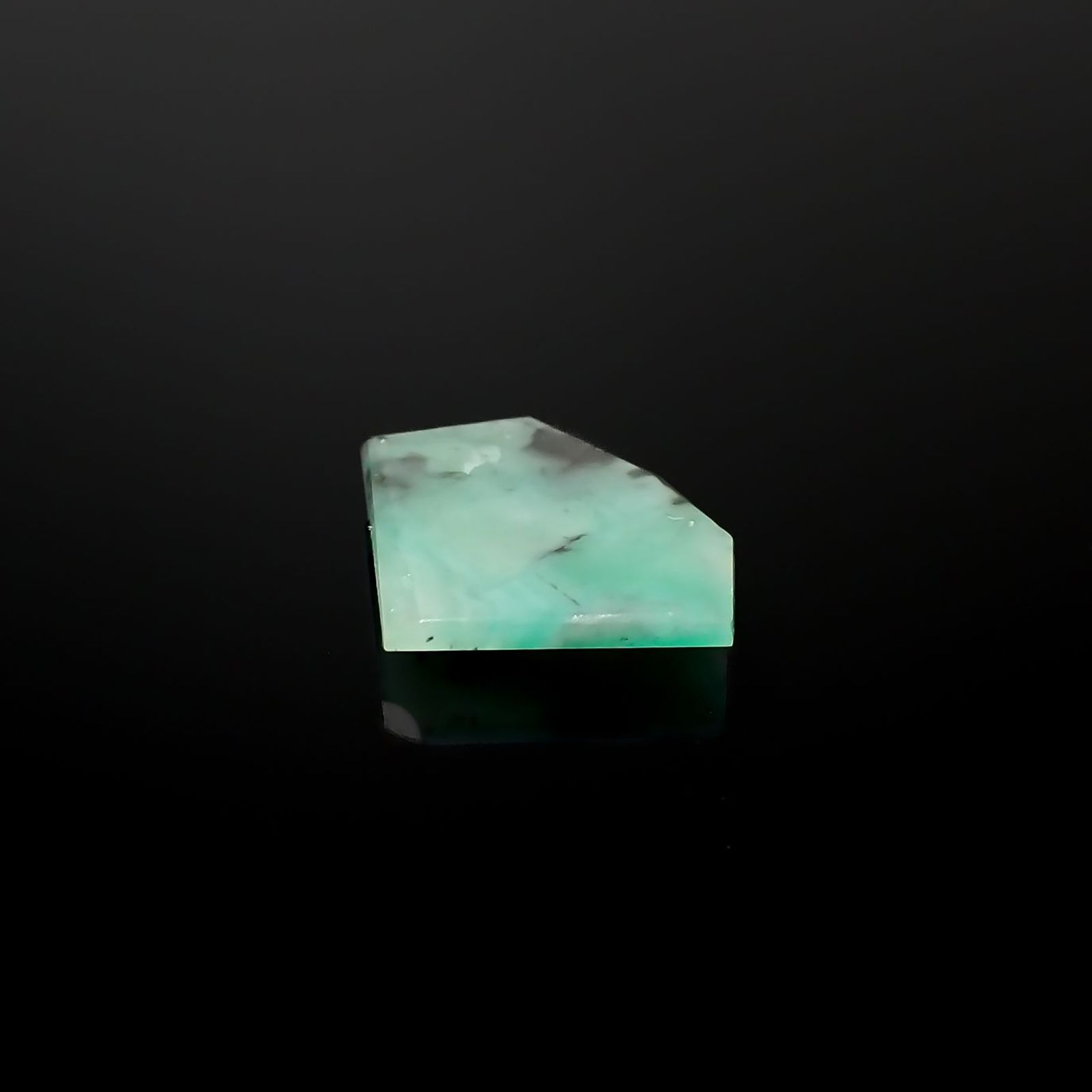◇カスタムカット◇エメラルド ブラジル産 2.53ct / 14.2x11.1mm前後 [240326482]