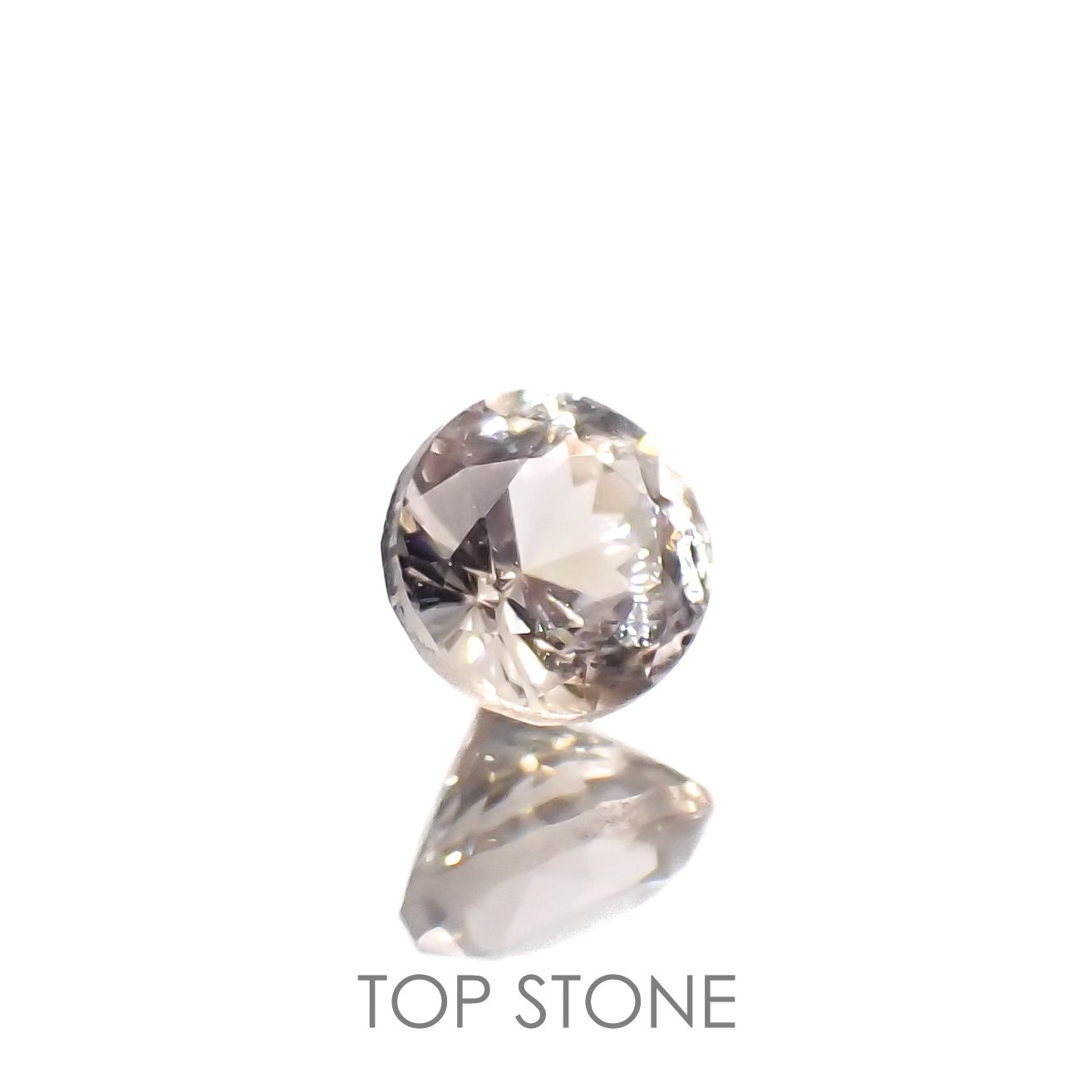 サニディン(宝石名サニディン)ドイツ産 0.16ct 識別済[221018940]3.5x3.4mm前後