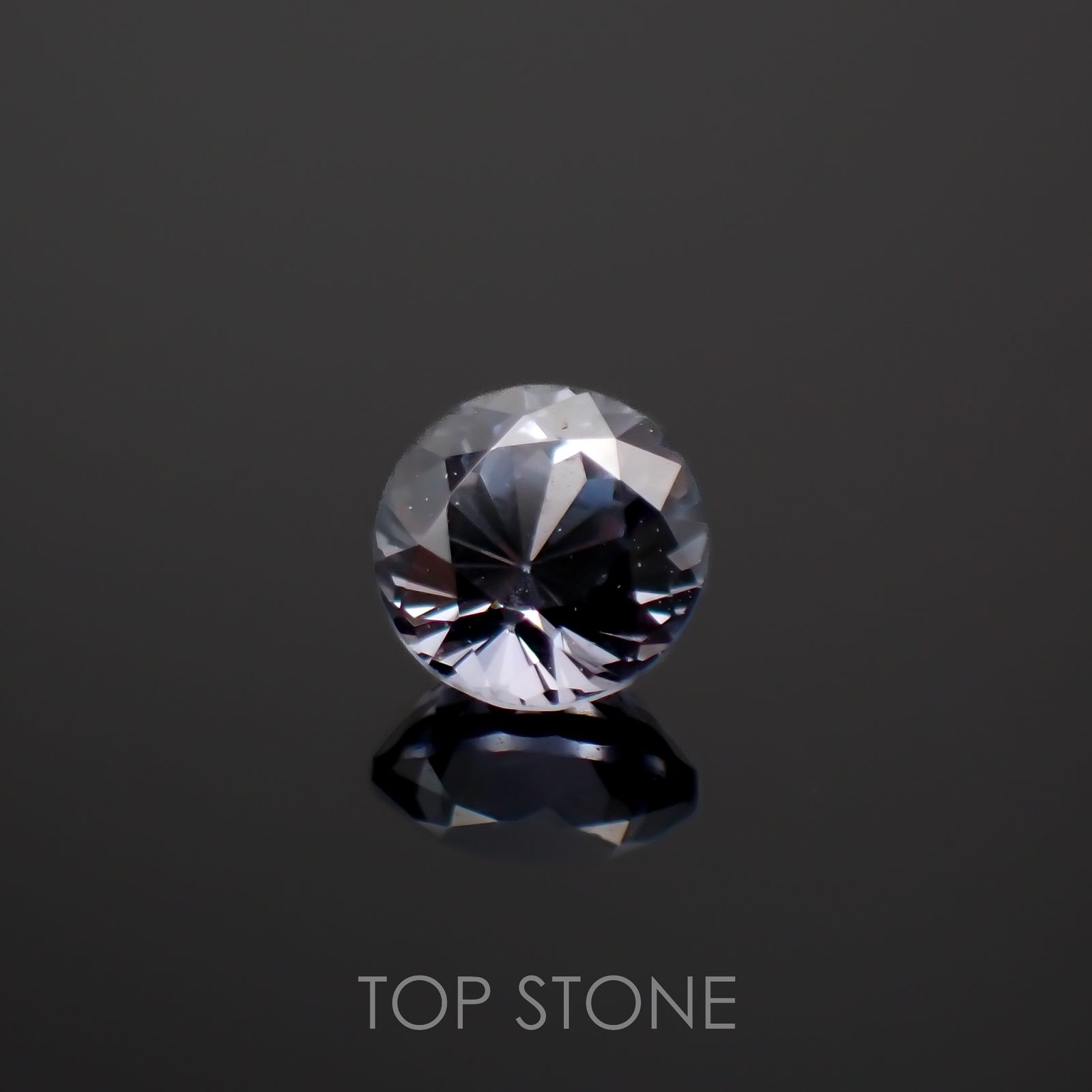 グレイッシュブルースピネル(宝石名スピネル)ビルマ/マダガスカル産 0.42ct 識別済[221219501]4.2x4.2mm前後
