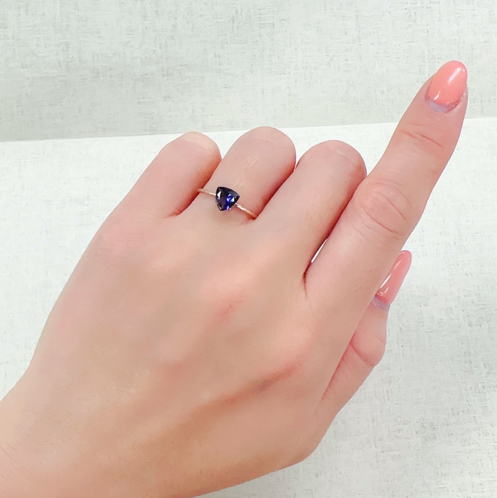 アイオライト タンザニア産 0.48ct[230321015]5.9x6.1mm前後