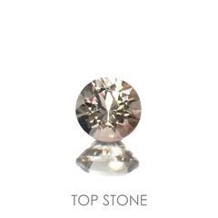 バイカラーオレゴンサンストーン(宝石名ラブラドライト)アメリカ・オレゴン州産 0.77ct 識別済[220616437]6x5.9mm前後