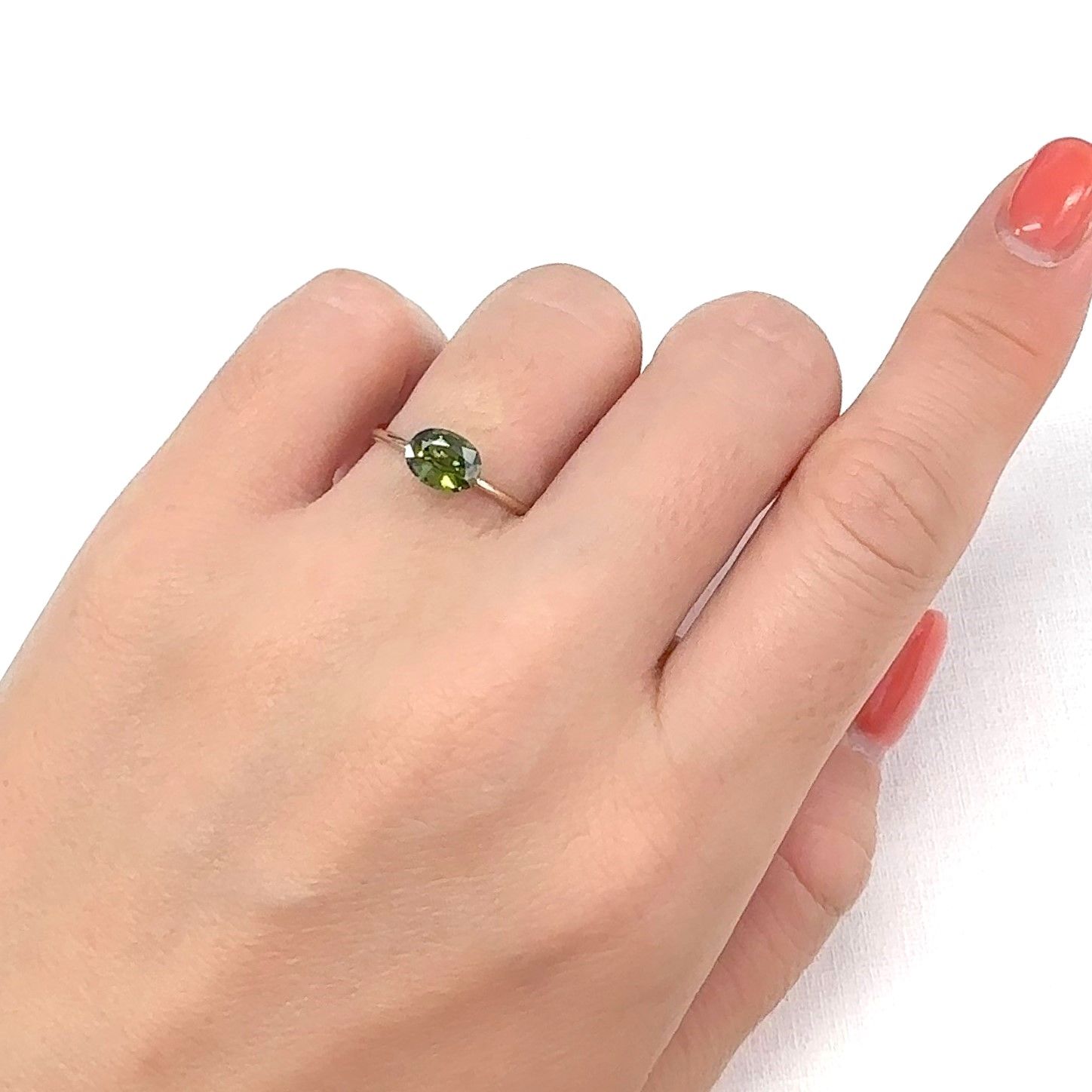 グリーンジルコン スリランカ/カンボジア産 1.08ct[240929088]7x5.4mm前後