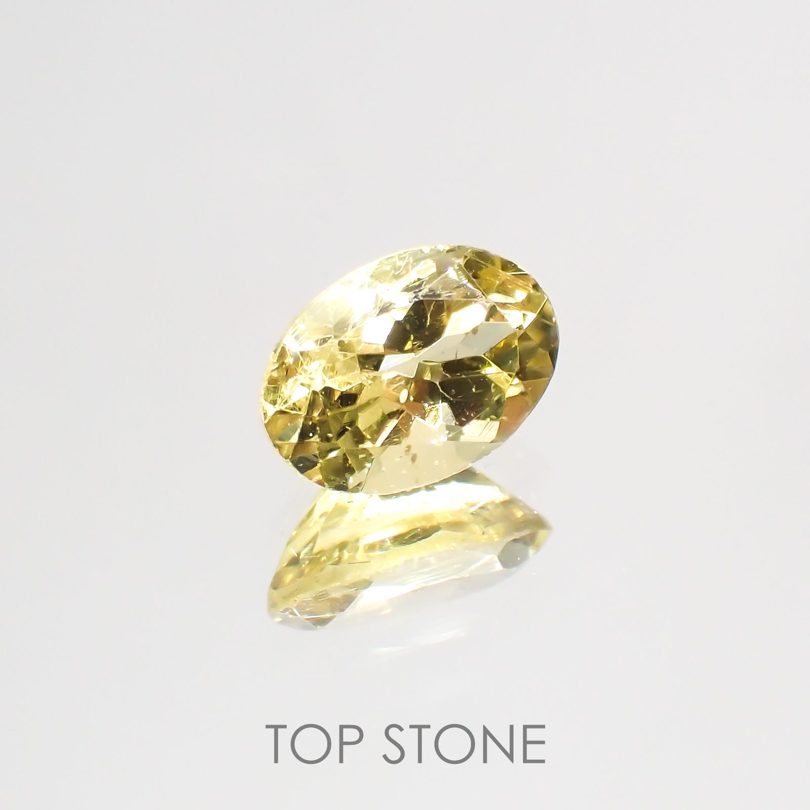 レモンイエローアパタイト(宝石名アパタイト) メキシコ産 0.83ct 識別済[211013236]7.1×4.9mm前後