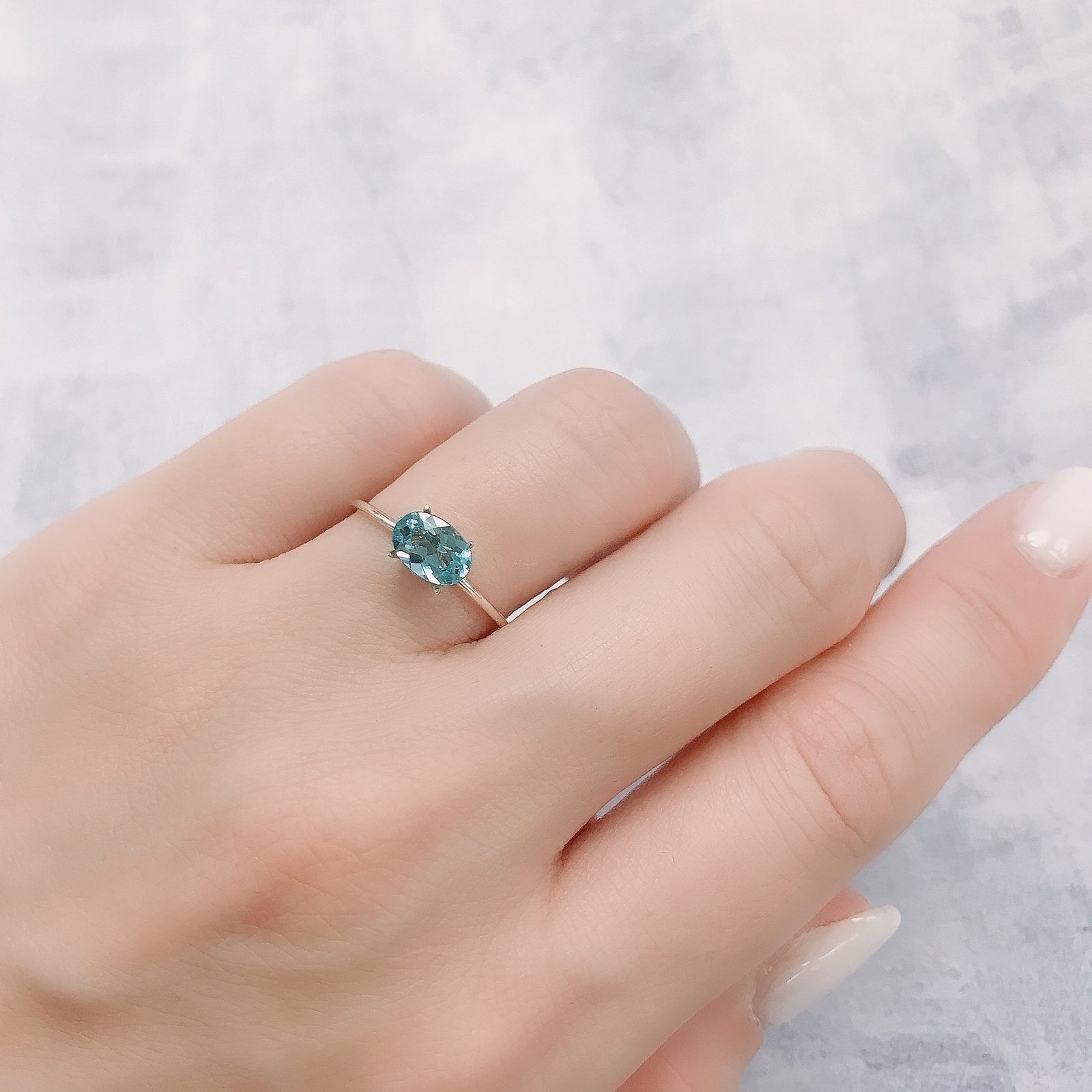 アパタイト(宝石名アパタイト)マダガスカル産 0.83ct 識別済[220616383]7.1x4.9mm前後