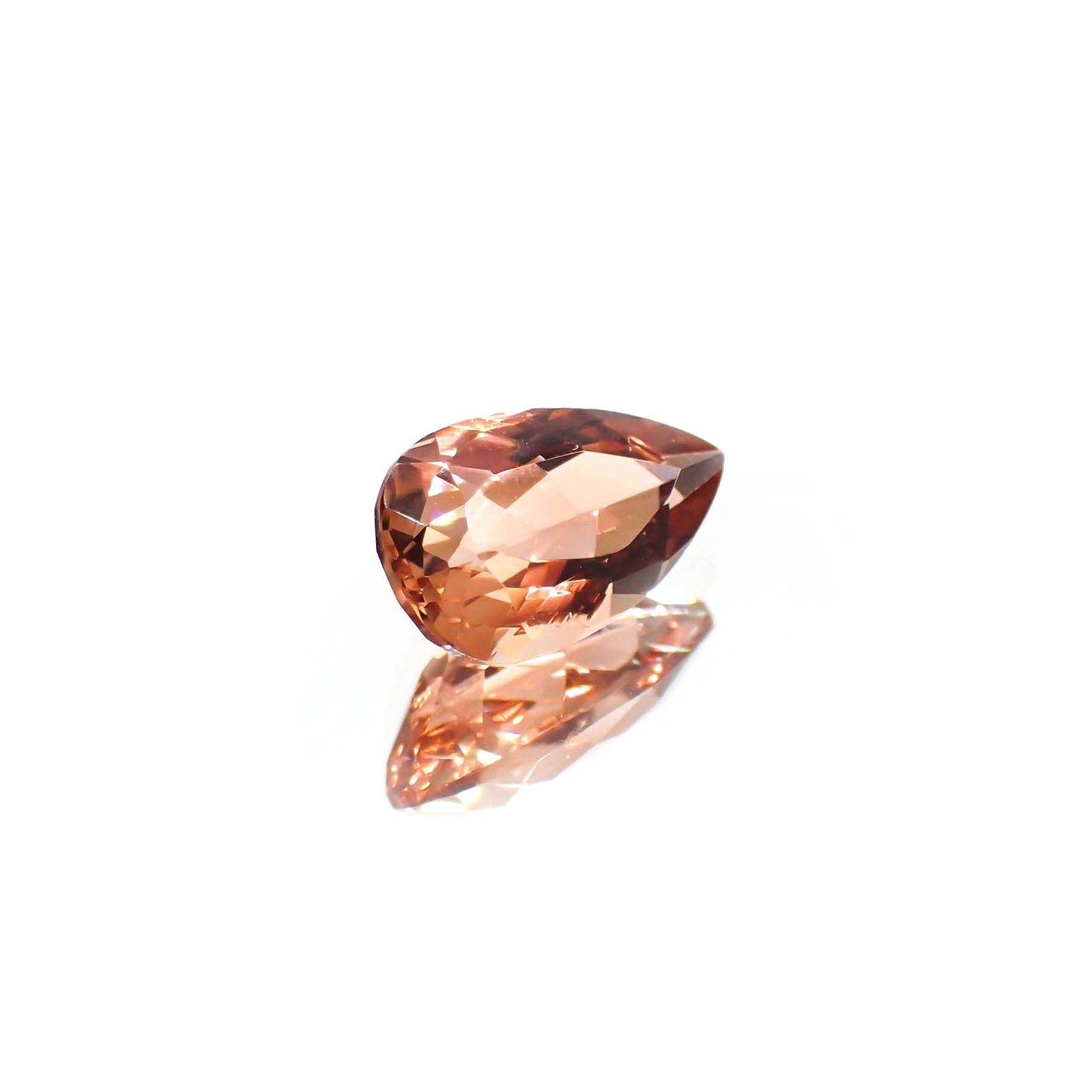 オレゴンサンストーン(宝石名ラブラドライト)アメリカ・オレゴン州産 識別済 1.54ct / 10.5x6.2mm前後 [230722701]