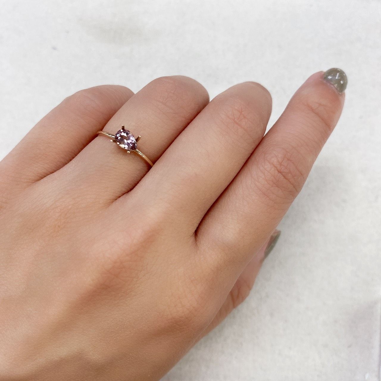 ピンクダイアスポア(宝石名ダイアスポア) アフガニスタン産 0.52ct 識別済[210912427]6.3×4.1mm前後