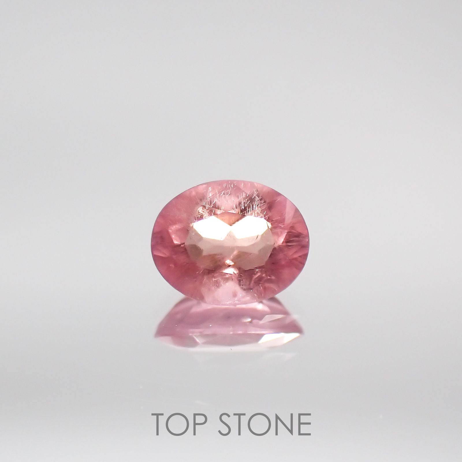 ペツォッタイト(ラズベリル) マダガスカル産 ルース 0.31ct[210611203]5.1×4mm前後