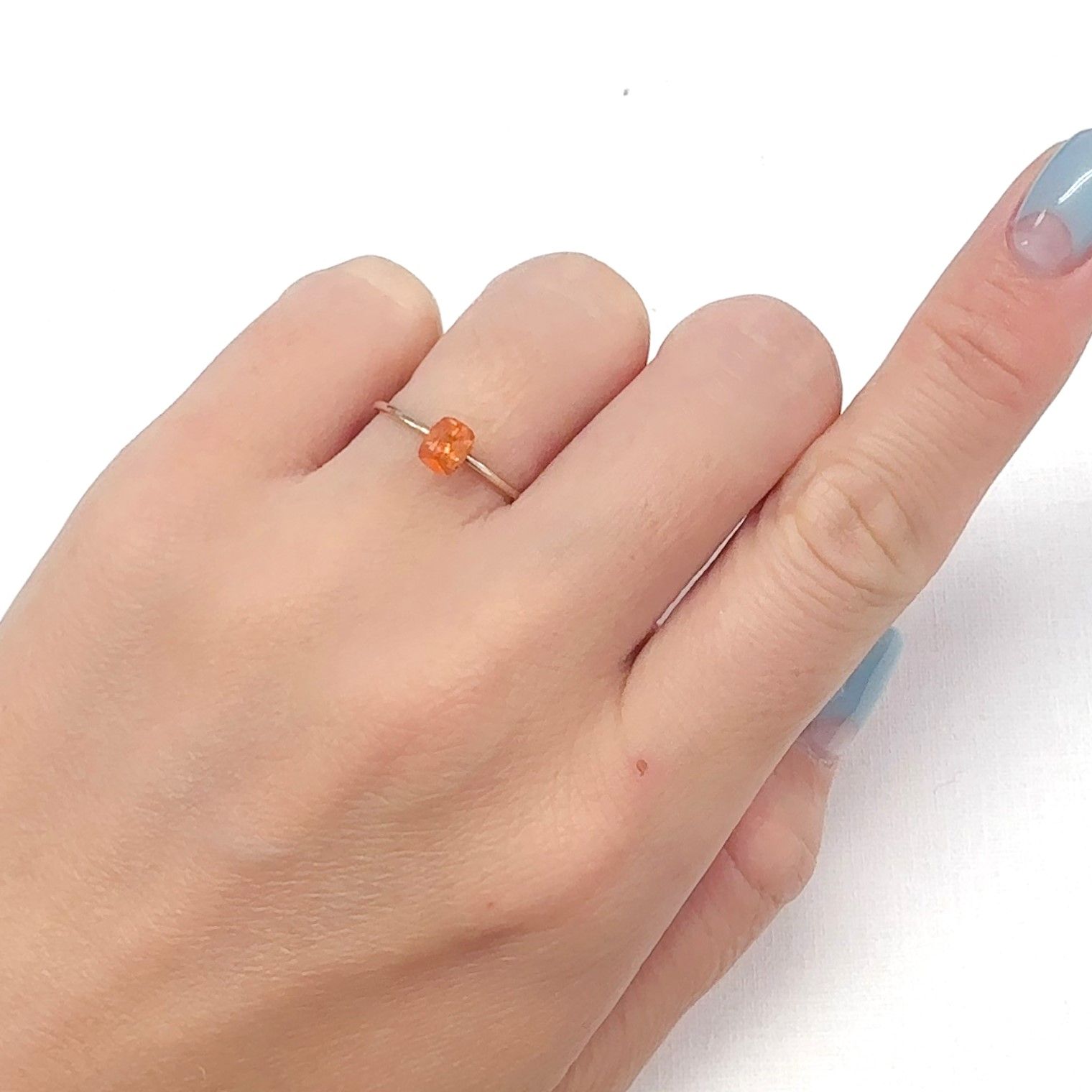 トリプライト(宝石名トリプライト)ブラジル産 0.54ct 識別済[240928689]5.2x4mm前後