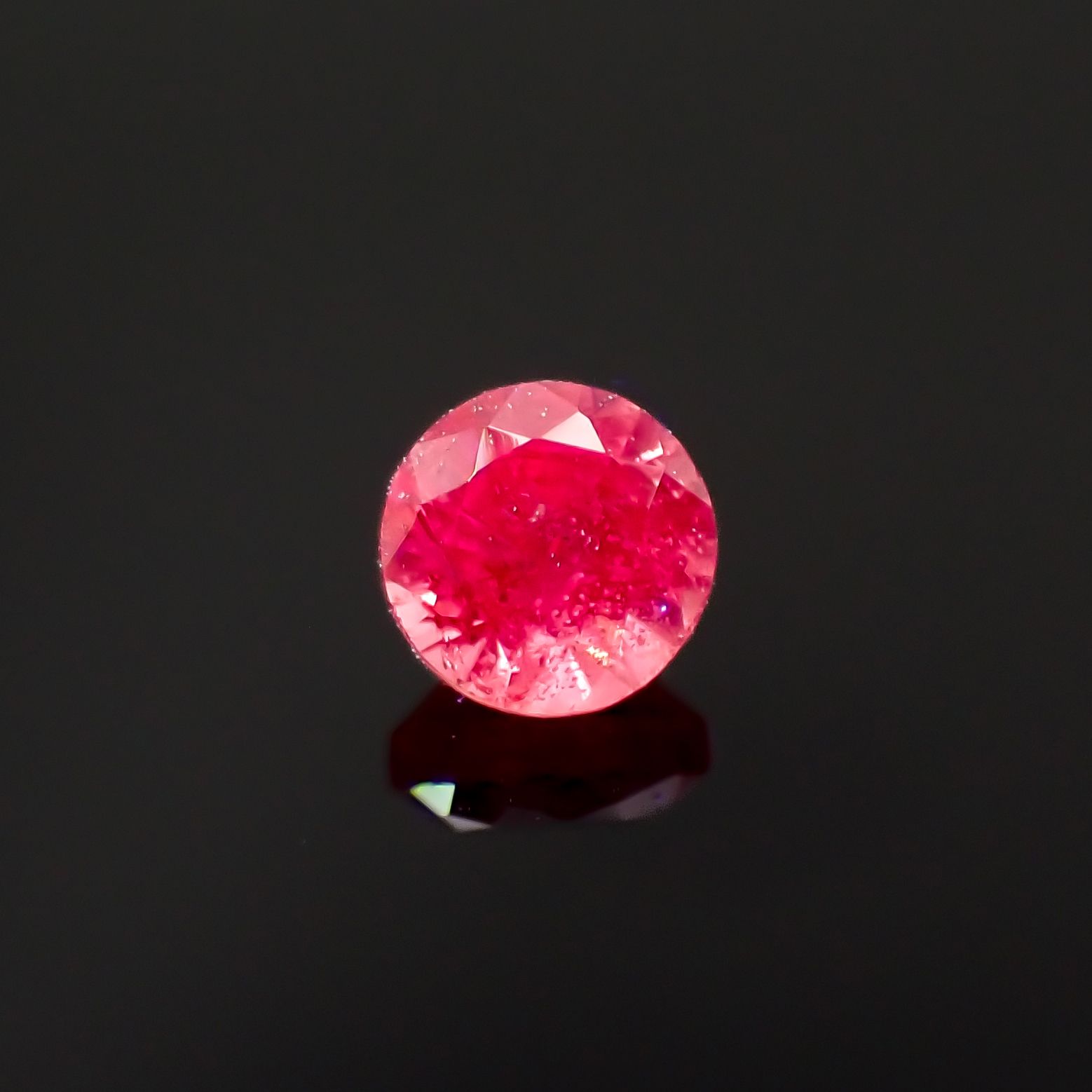 ウィンザーサファイア タンザニア・ウィンザー産 0.20ct[230421402]3.1x3.1mm前後