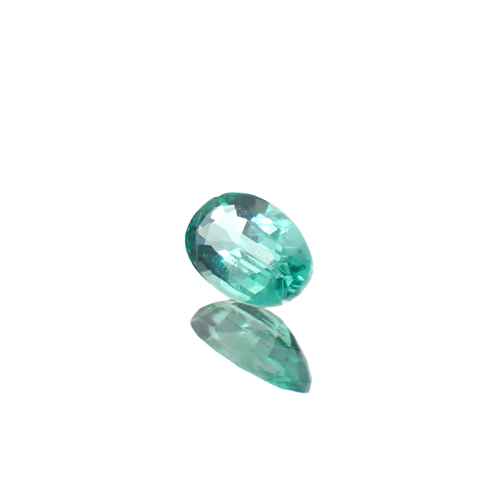 ブルーエメラルド(ブルーグリーンベリル) ザンビア産 0.20ct ブルーエメラルド(ブルーグリーンベリル) ザンビア産 0.20ct