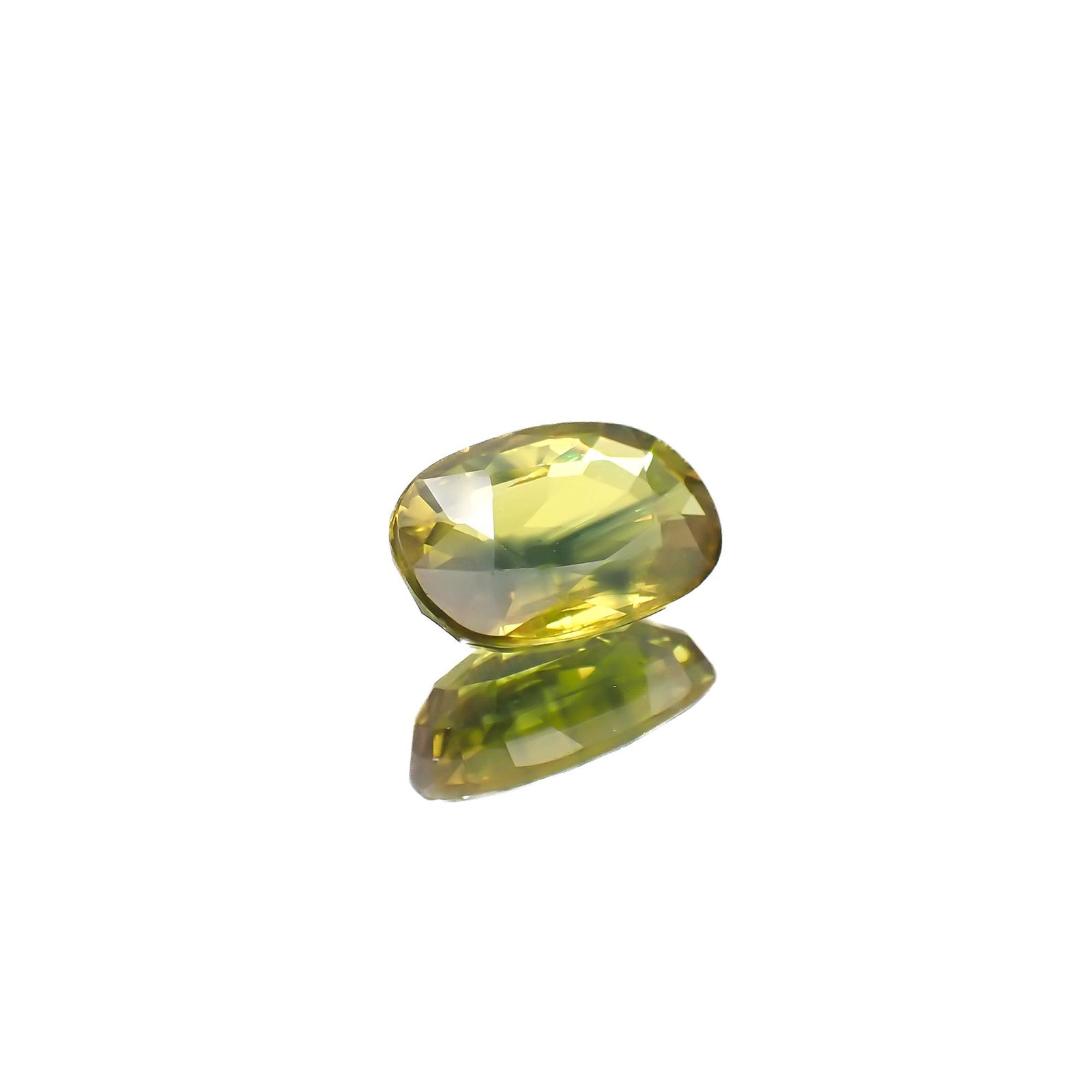 パーティカラーサファイア(宝石名パーティカラード・サファイア)タイ産 3.55ct 識別済[220717132]11x7.4mm前後