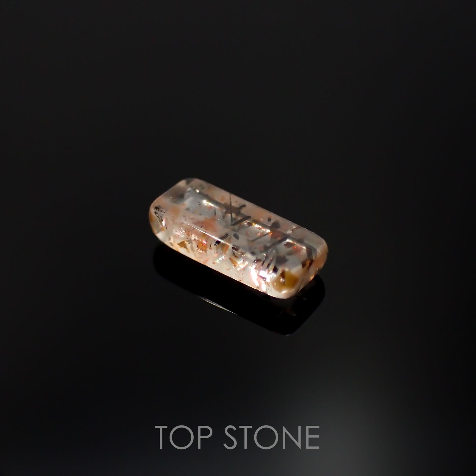レインボーラティスサンストーン オーストラリア産 0.43ct[230220745]7.1x2.9mm前後