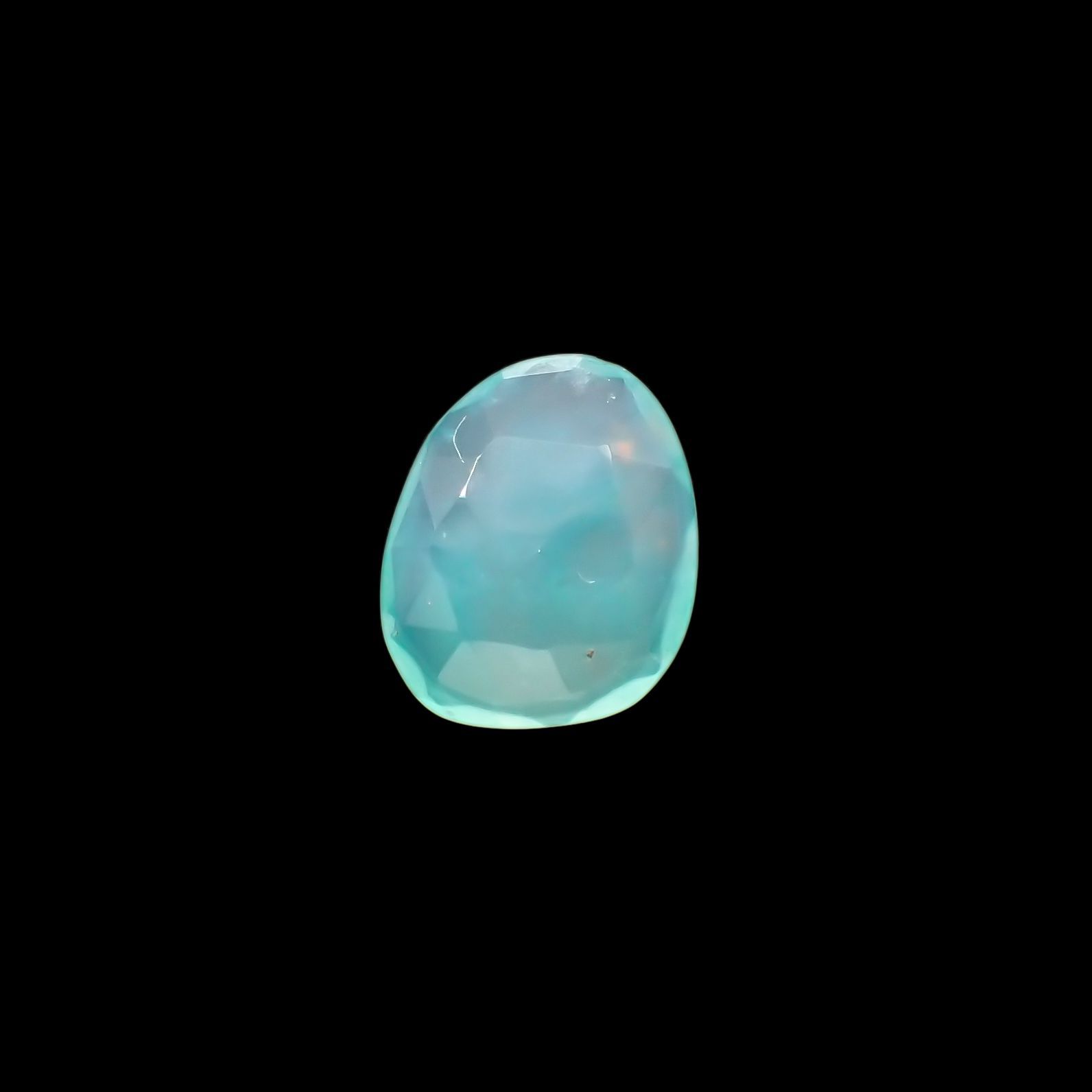 ◇フリーフォーム・ローズカット◇アクアプレーズ(宝石名ブルー グリーン・カルセドニー)南アフリカ産 2.58ct 識別済[231023787]12.7x10.2mm前後