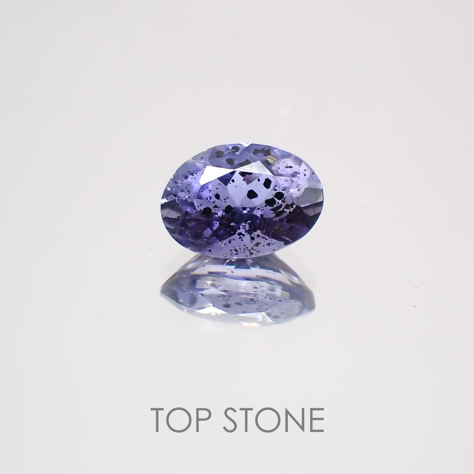 アイオライトサンストーン インド・ブラジル産 ルース 0.67ct[21018917]6.7×4.9mm前後