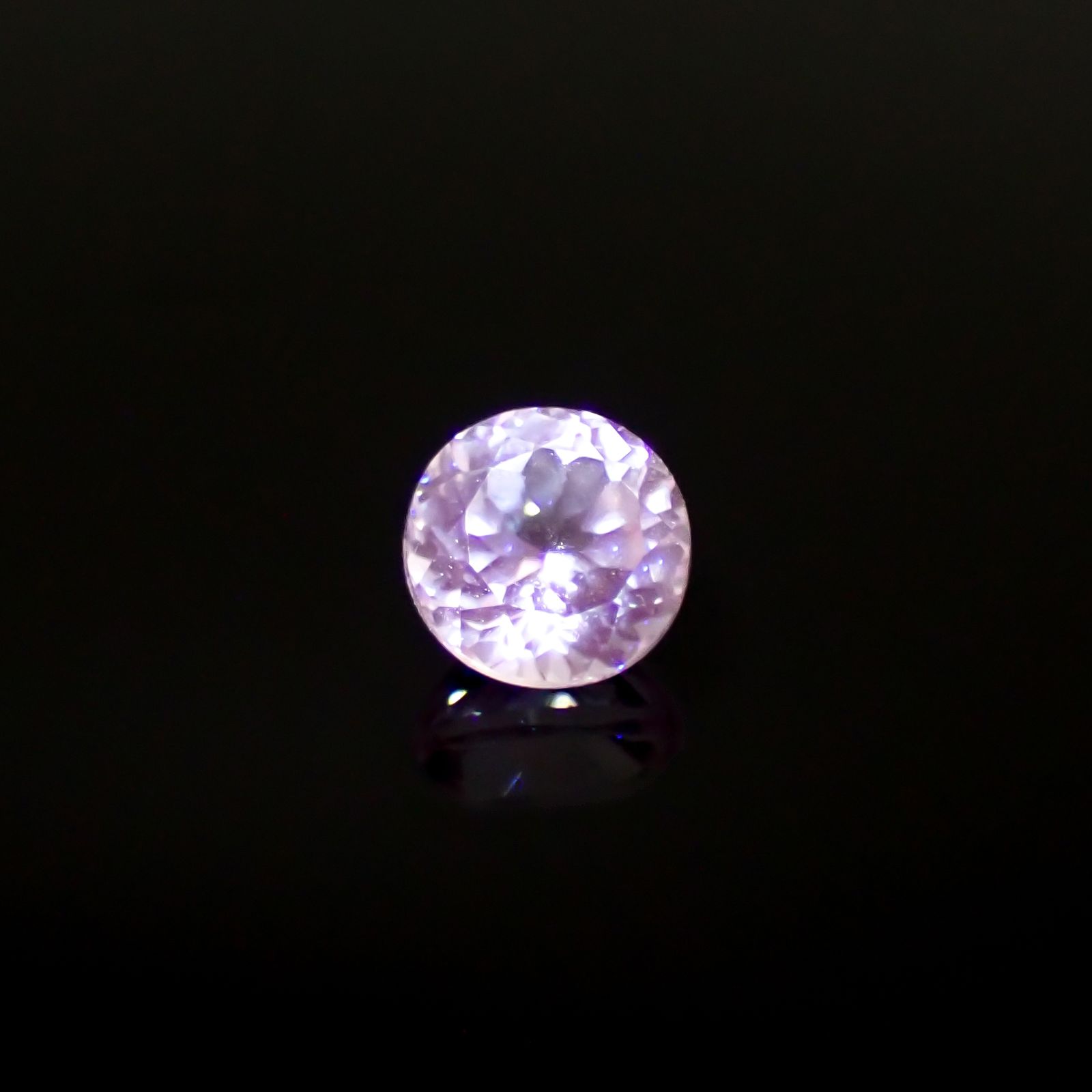 クンツァイト アフガニスタン産 1.09ct[231224776]6x6mm前後