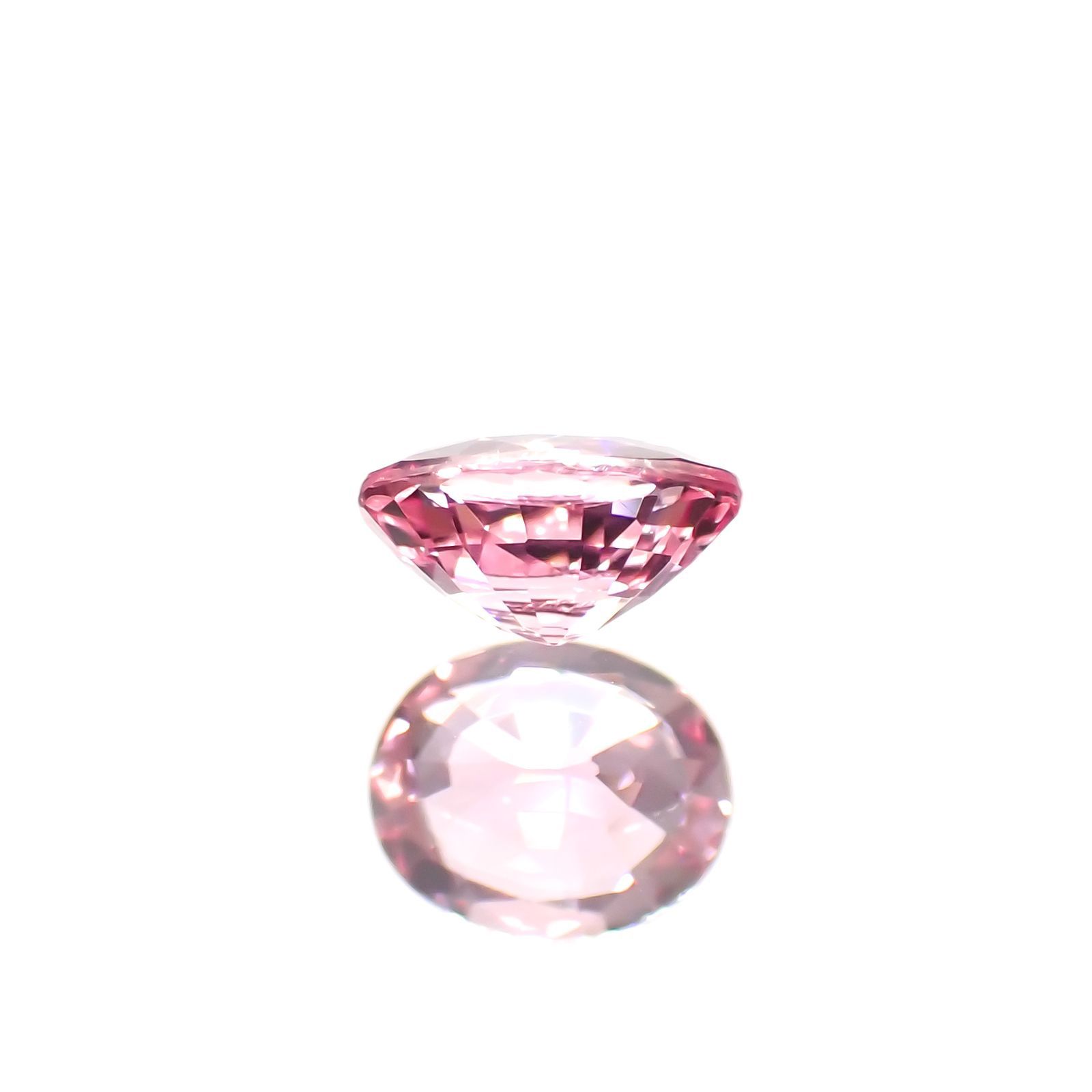 パパラチャサファイア(宝石名サファイア/別名パパラチャ・サファイア) スリランカ産 0.412ct DGL鑑付[21019430]4.9×4mm前後