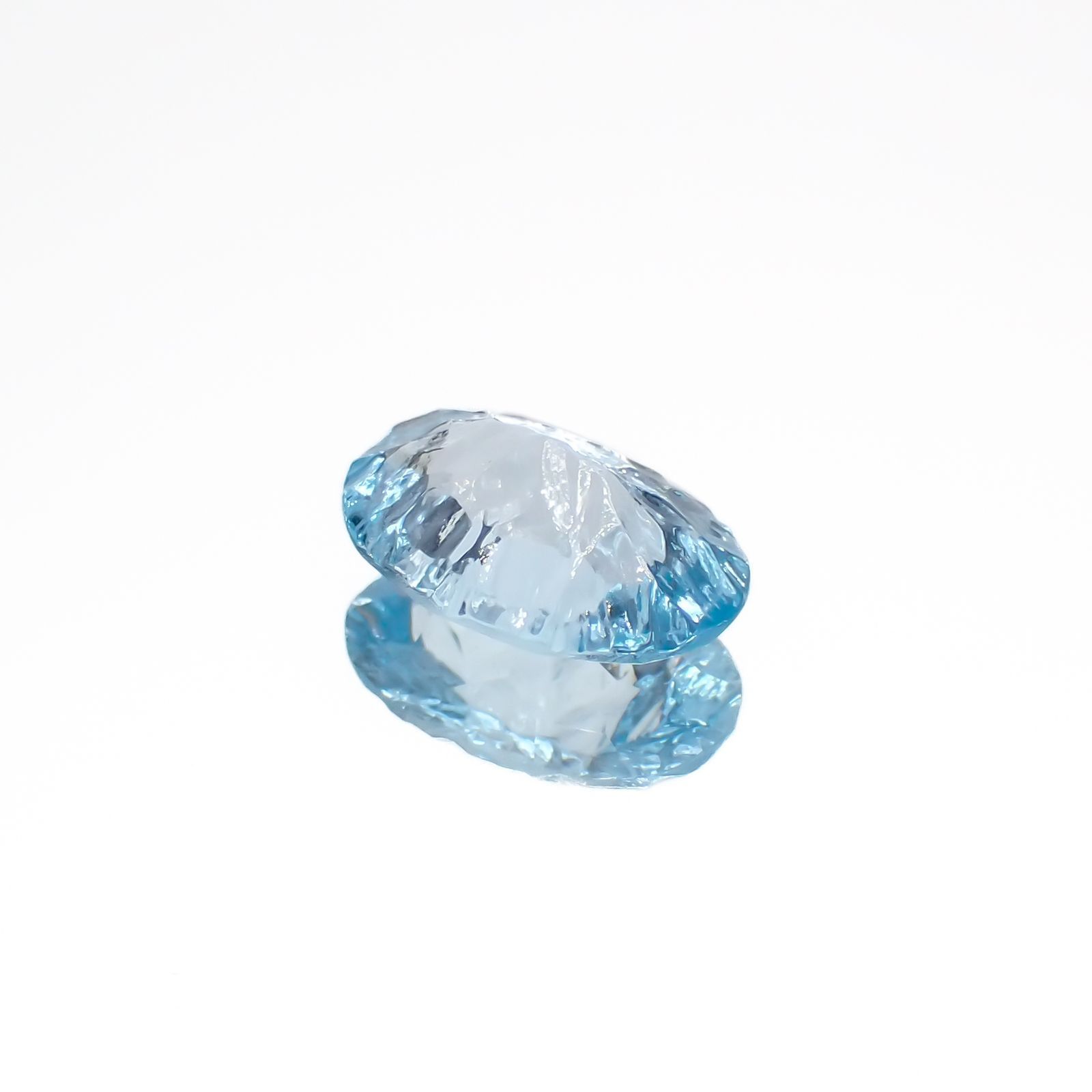 ◇カスタムカット◇ブルートパーズ ブラジル産 3.58ct[221219335]11.8x8.1mm前後