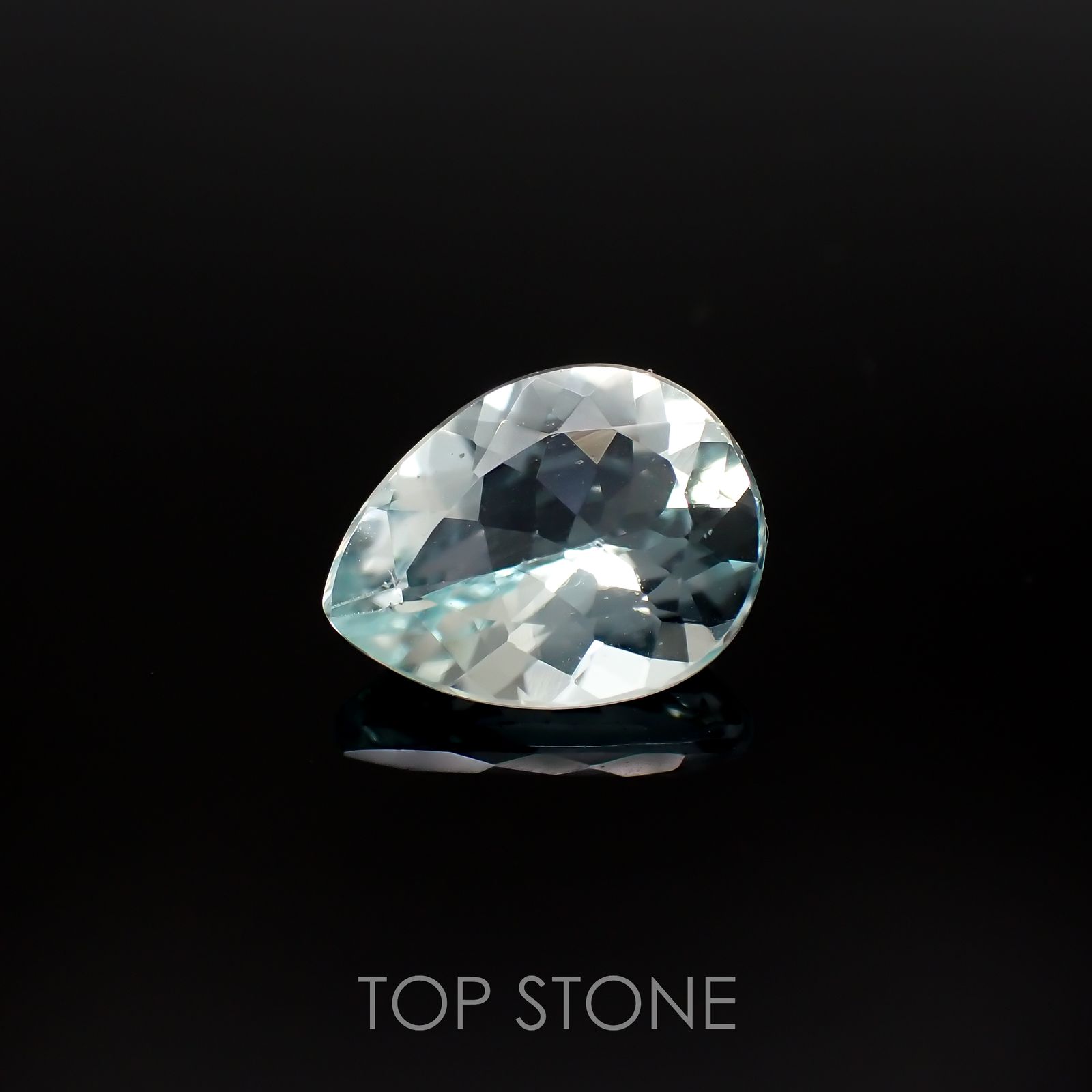 モンテブラサイト(宝石名モンテブラサイト)マダガスカル産 2.22ct 識別済[220917736]10.1x7.8mm前後
