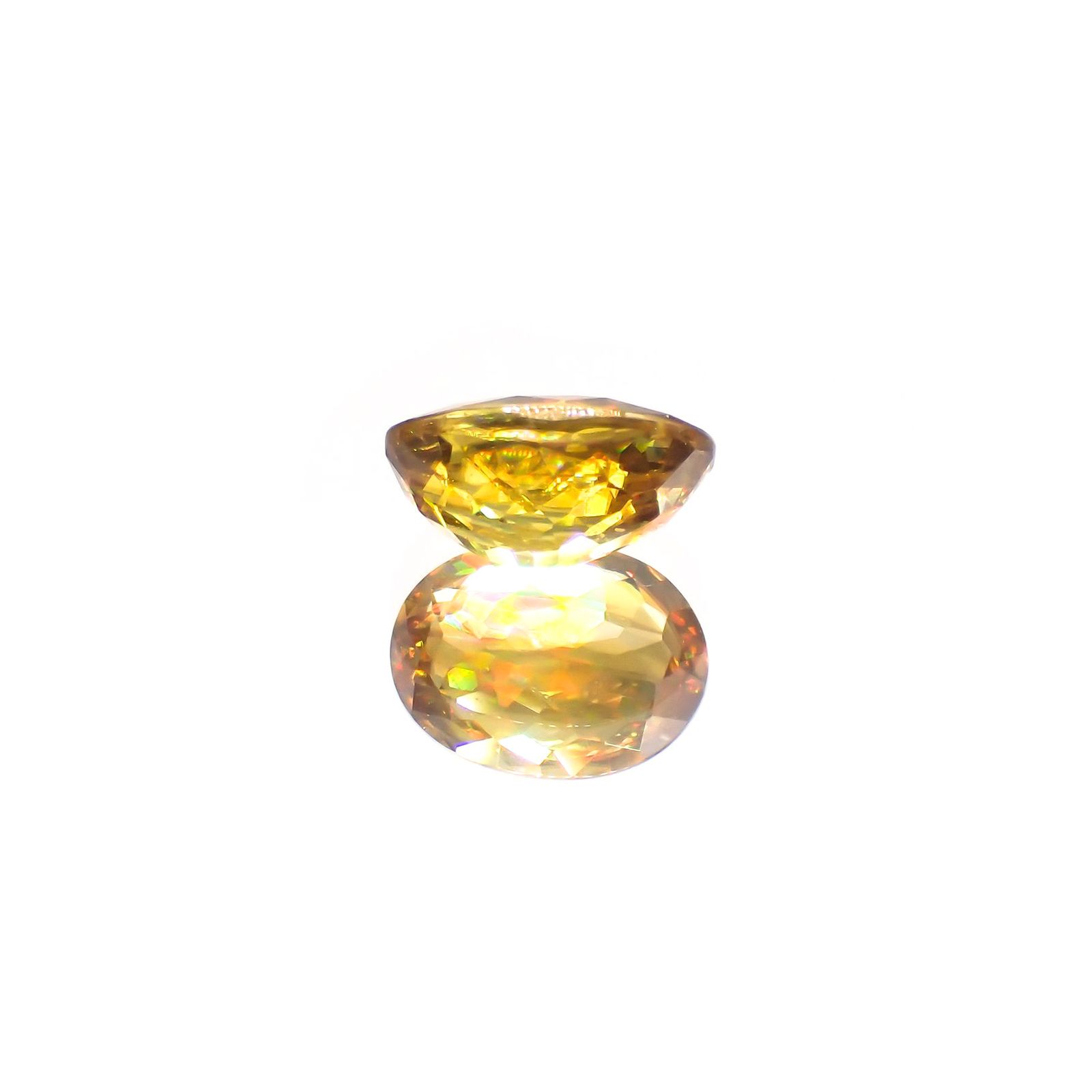 ゴールデンスフェーン(宝石名スフェーン) マダガスカル産 1.63ct 識別済[210812762]8.1×6mm前後