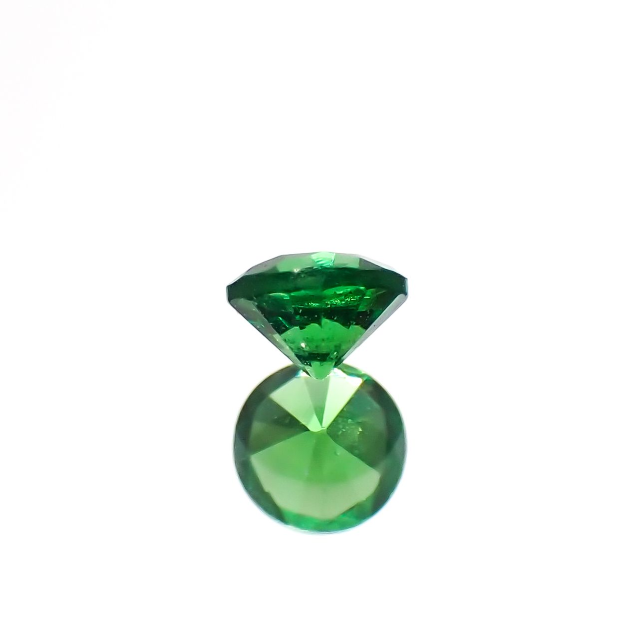 ツァボライト(宝石名グリーン グロッシュラー・ガーネット)タンザニア産 0.13ct 識別済[240226080]3x3mm前後