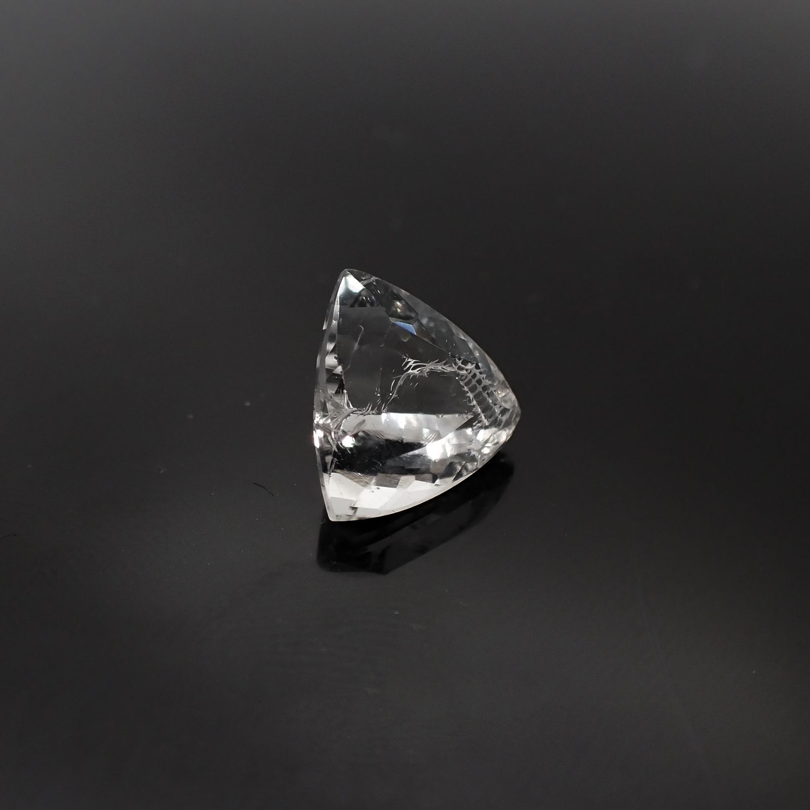 ハイアライトオパール(宝石名オパール)メキシコ産 1.74ct 識別済[230823184]9x8.7mm前後