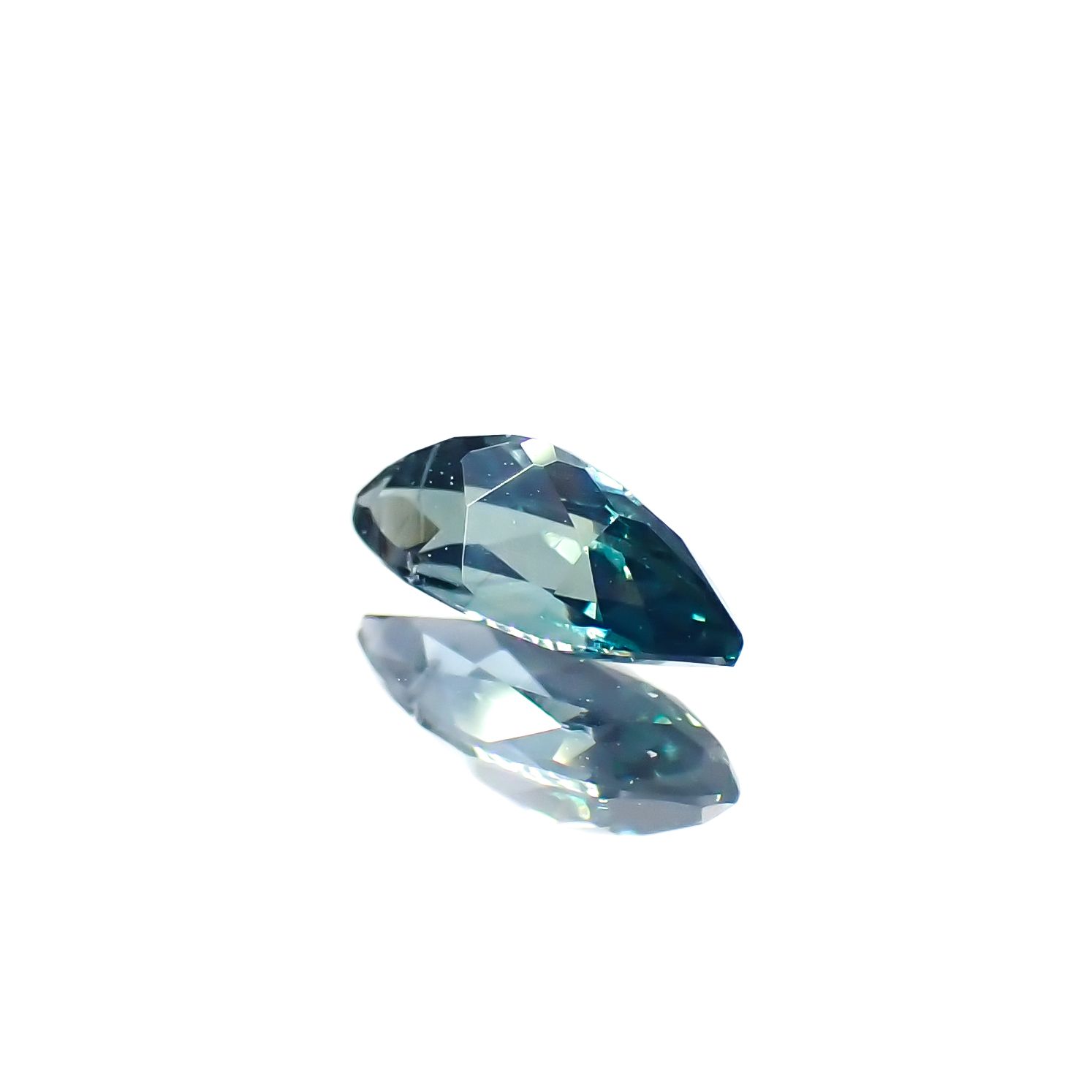 サファイア(宝石名サファイア)ケニア産 0.41ct 識別済[231225184]7x2.8mm前後