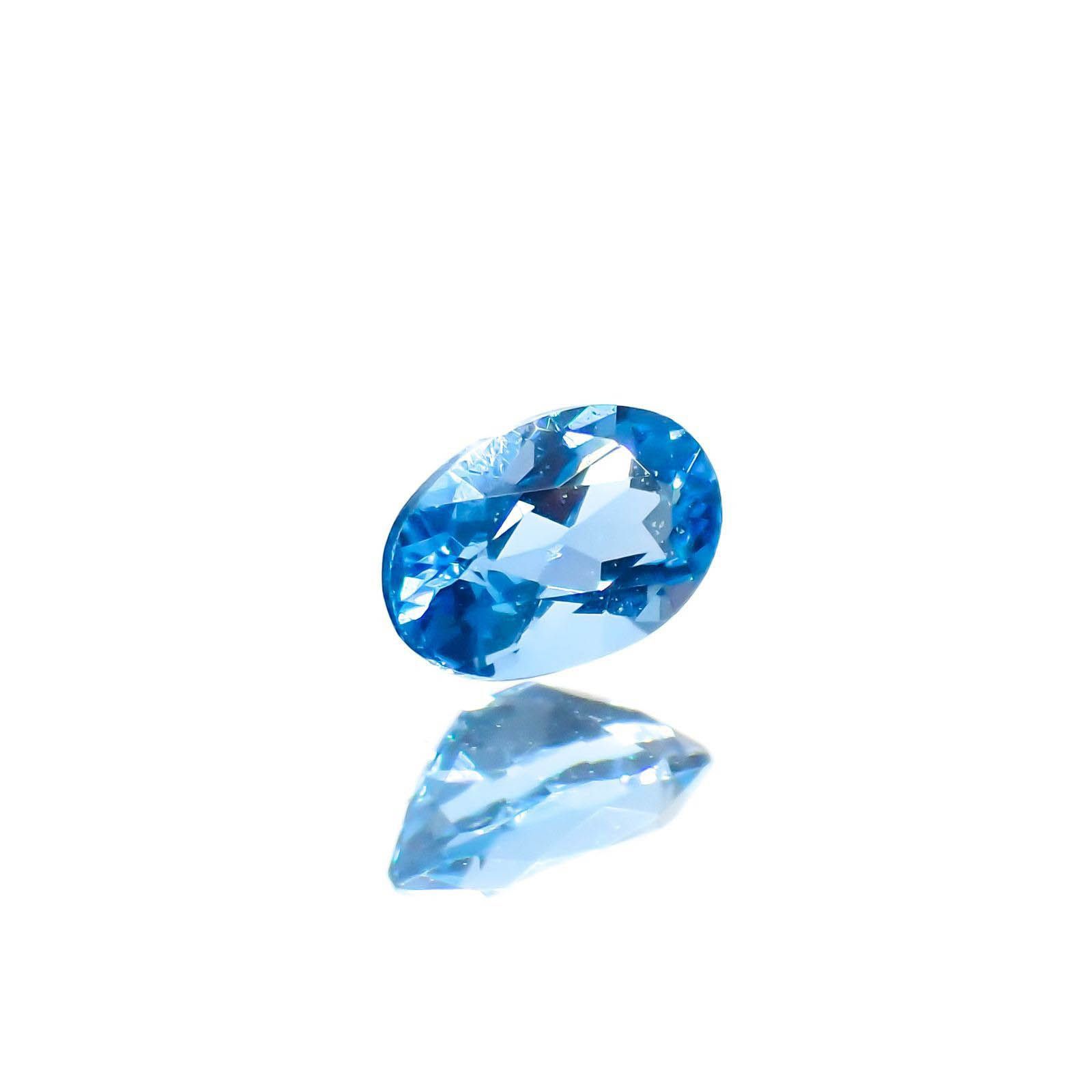 アウイナイト フルオレッセンス(宝石名アウイナイト)ドイツ産 0.12ct 識別済[250115286]4.1x2.7mm前後