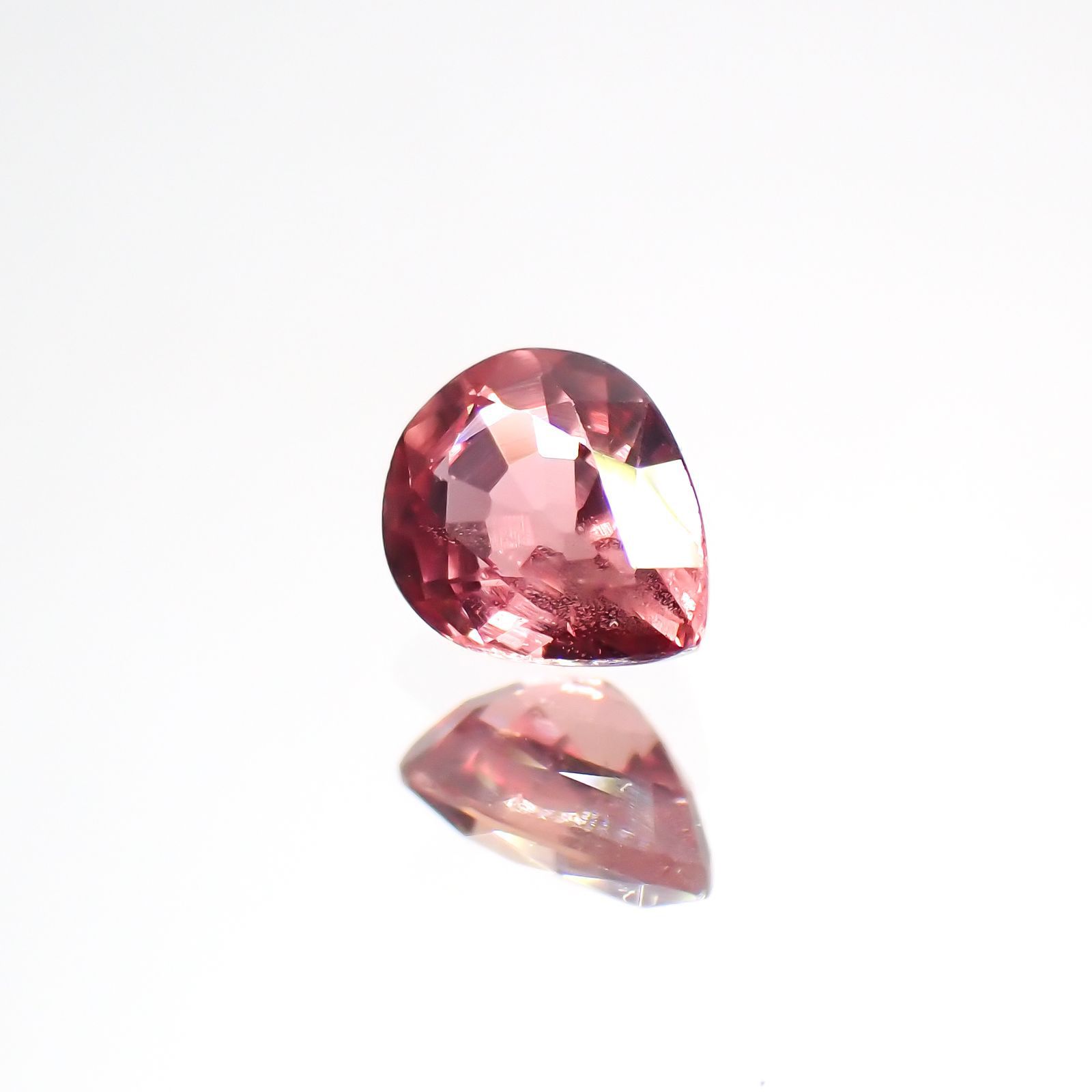 パパラチャサファイア 非加熱(宝石名サファイア/別名パパラチャ・サファイア)スリランカ産 0.42ct GIA鑑付[220113951]5.08x4.04mm前後
