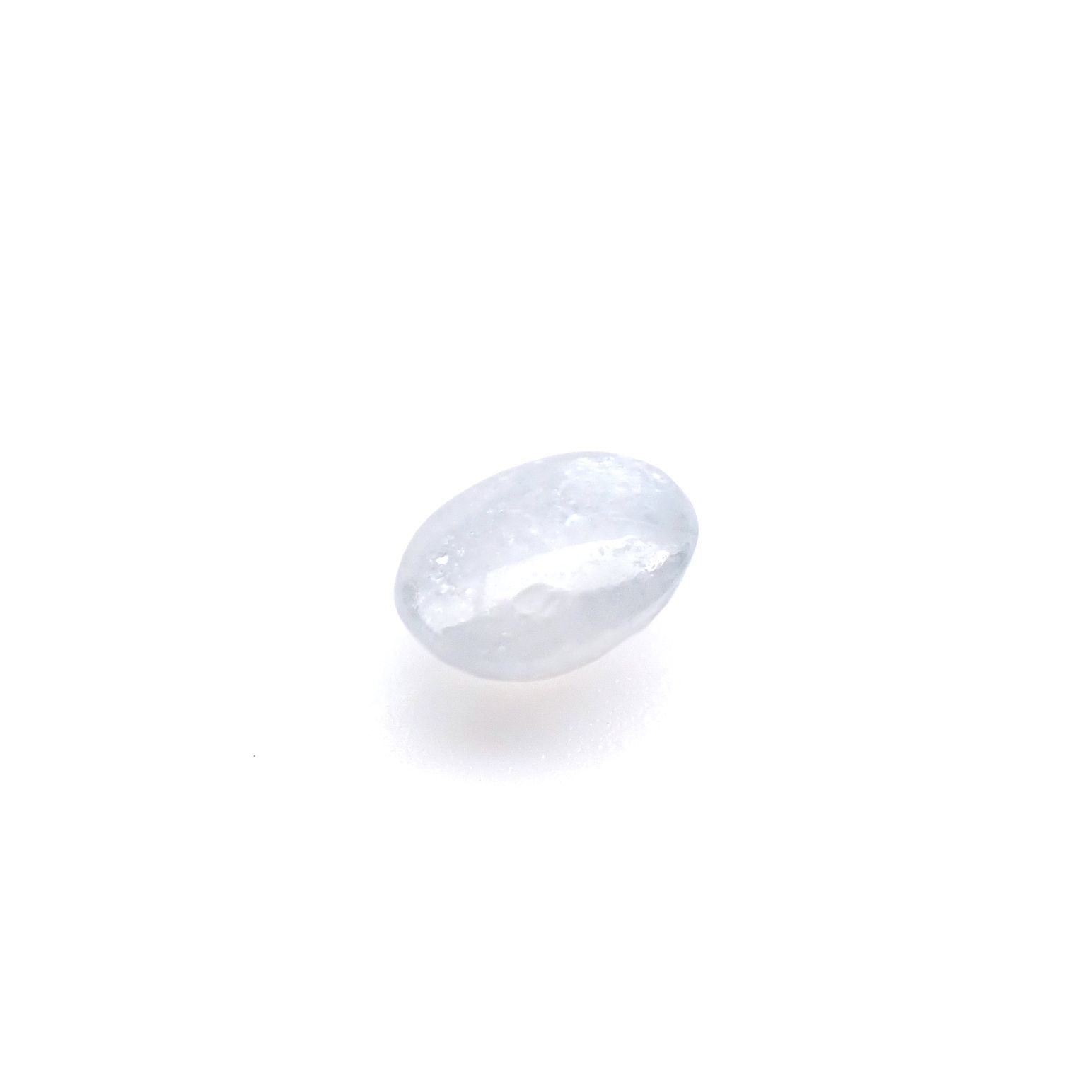 ジルコンキャッツアイ ビルマ産 0.73ct / 5.4x4.3mm前後 [260832880]