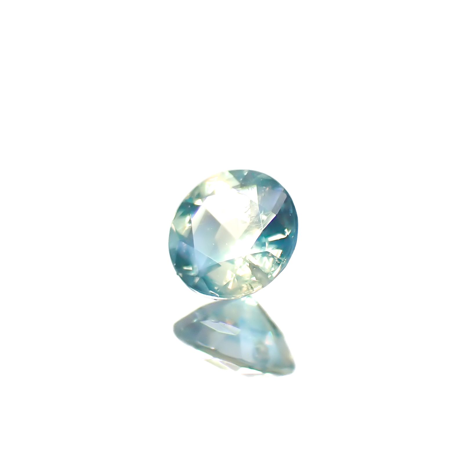 シルキーアレキサンドライト ブラジル・ミナスジェライス州ヘマチタ鉱山産 0.10ct [241129506]2.9x2.9mm前後