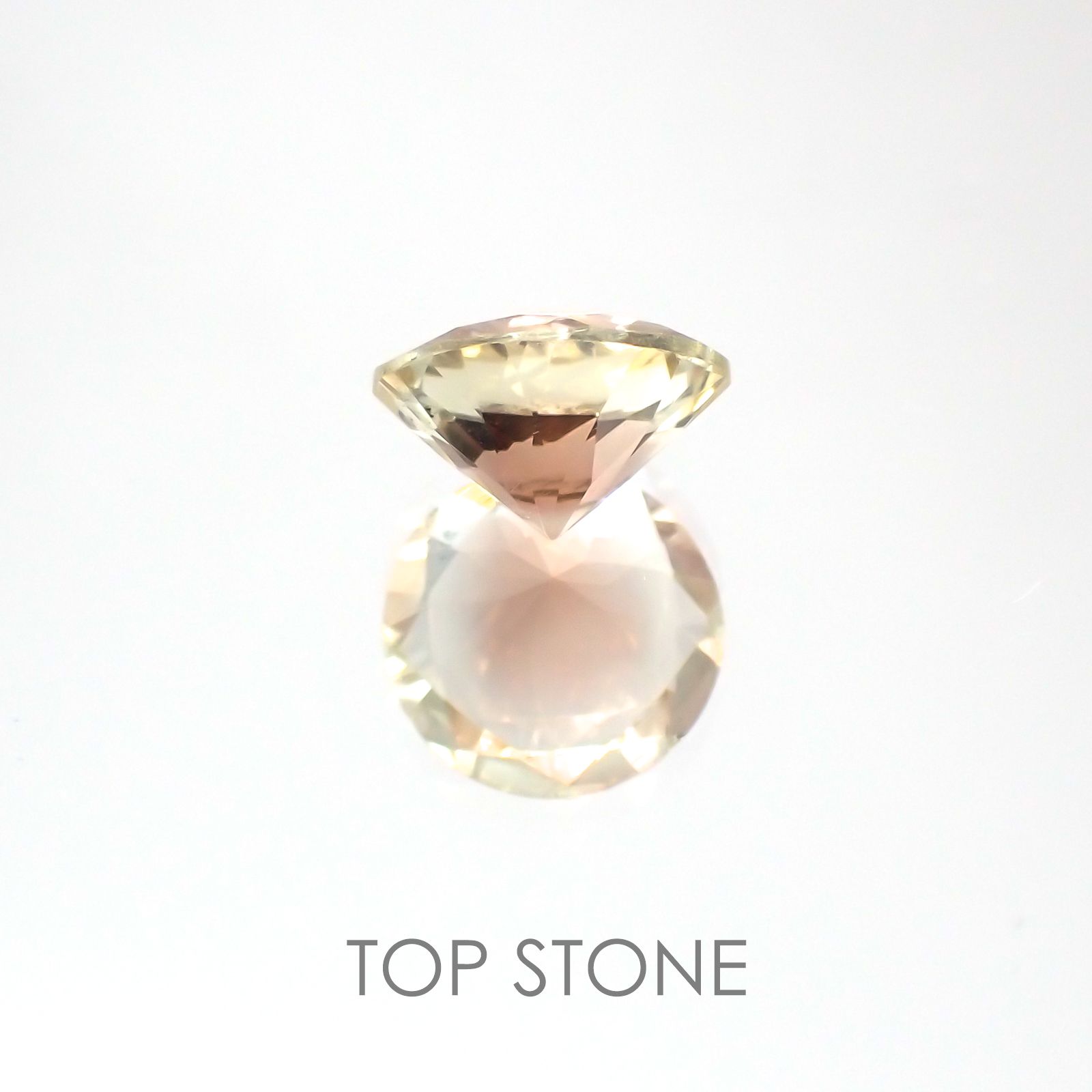 バイカラーオレゴンサンストーン(宝石名バイカラー・ラブラドライト) アメリカ・オレゴン州産 1.46ct 識別済[20118235]8×8mm前後