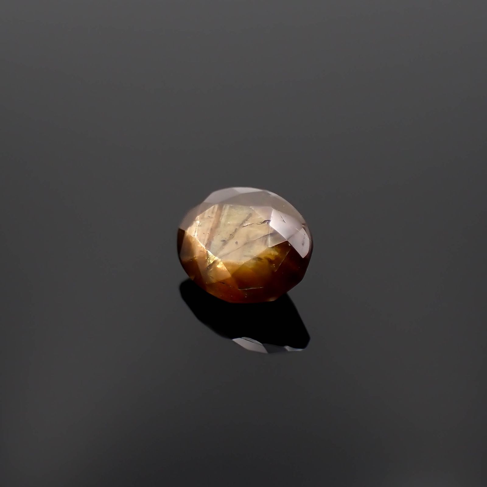 ゴールドシーンサファイア非加熱 ケニア産 1.12ct[230321322]6.7x5.2mm前後