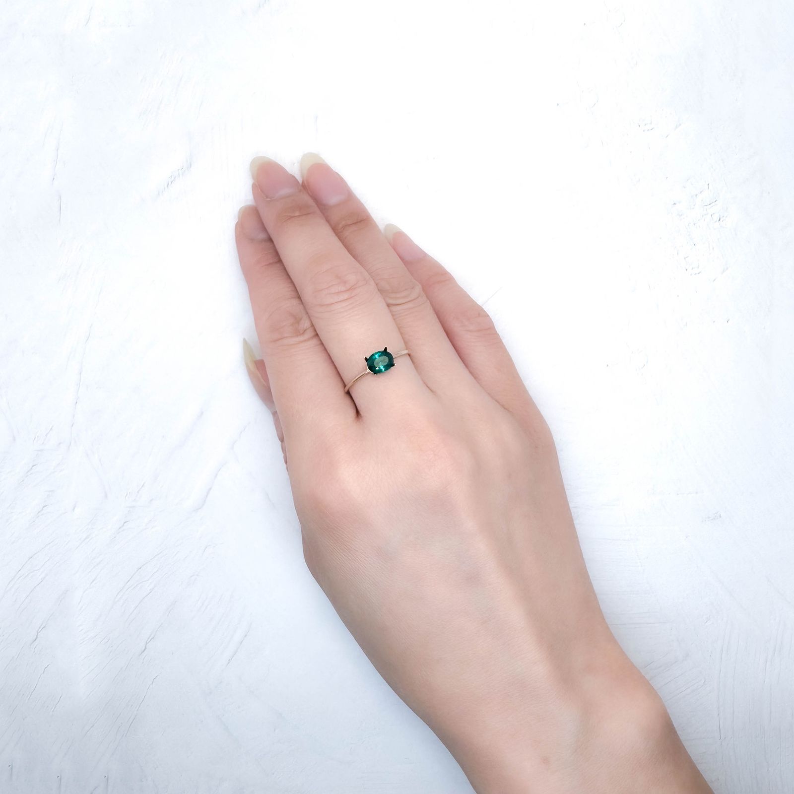 パライバトルマリン(宝石名トルマリン/別名パライバ・トルマリン)ブラジル産 0.74ct GIA鑑付[250931149]6.3x5.01mm前後