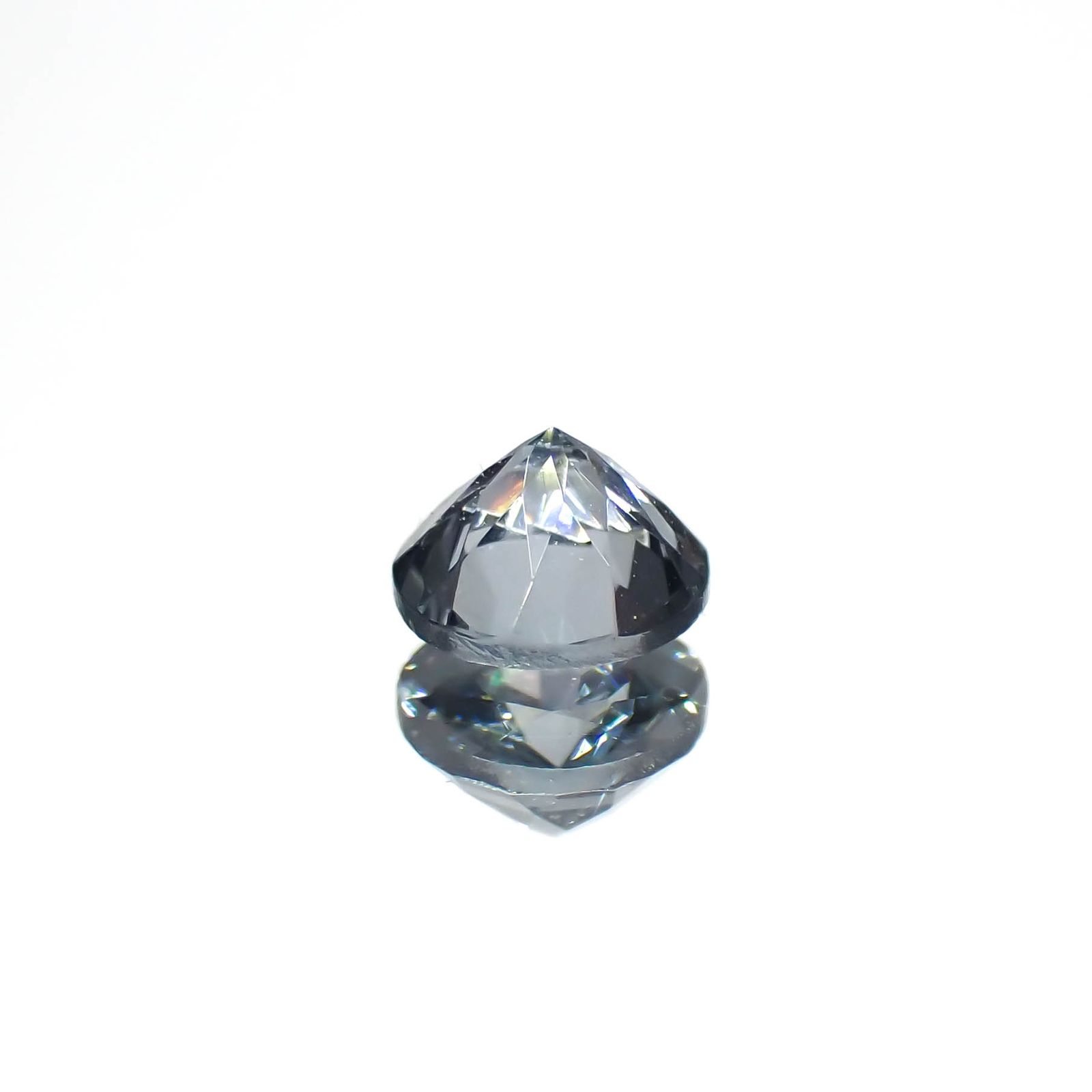 グレースピネル タンザニア産 0.40ct[230421535]4.4x4.4mm前後