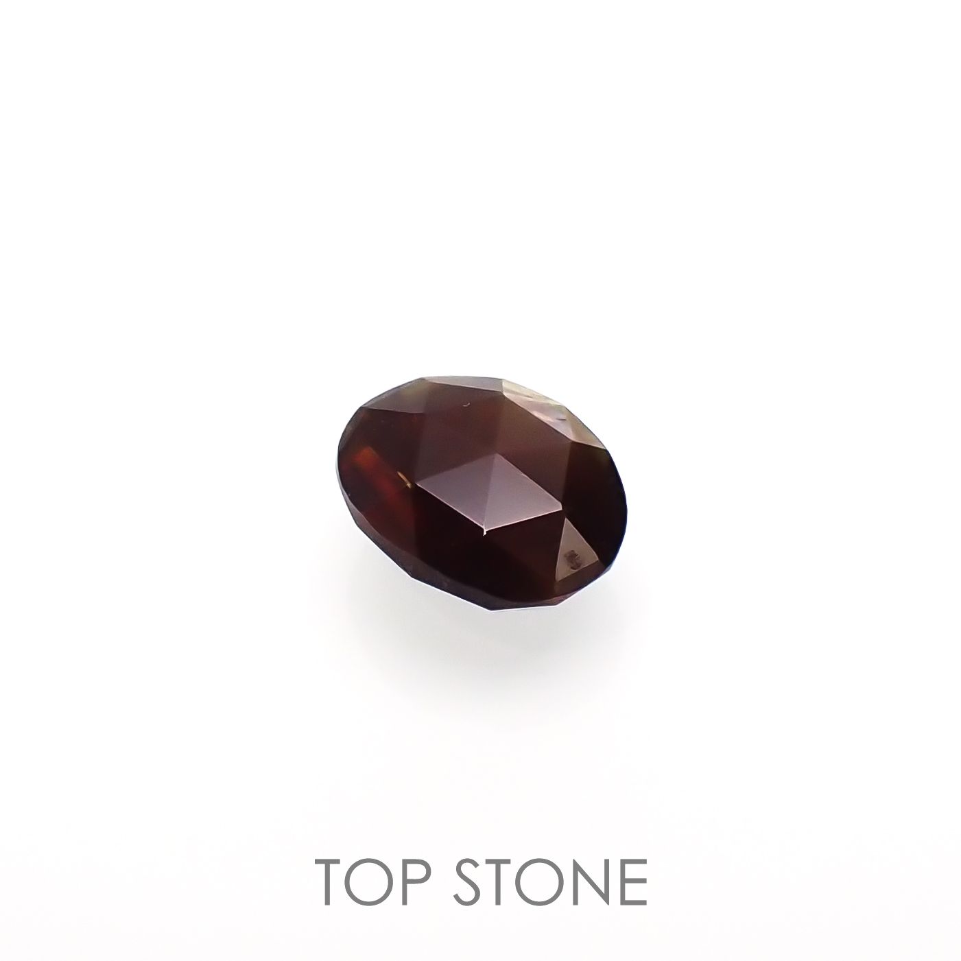 レインボーガーネット 日本・奈良県天川村産 2.15ct[220515987]8.4x6.7mm前後 | TOP STONE(トップストーン)