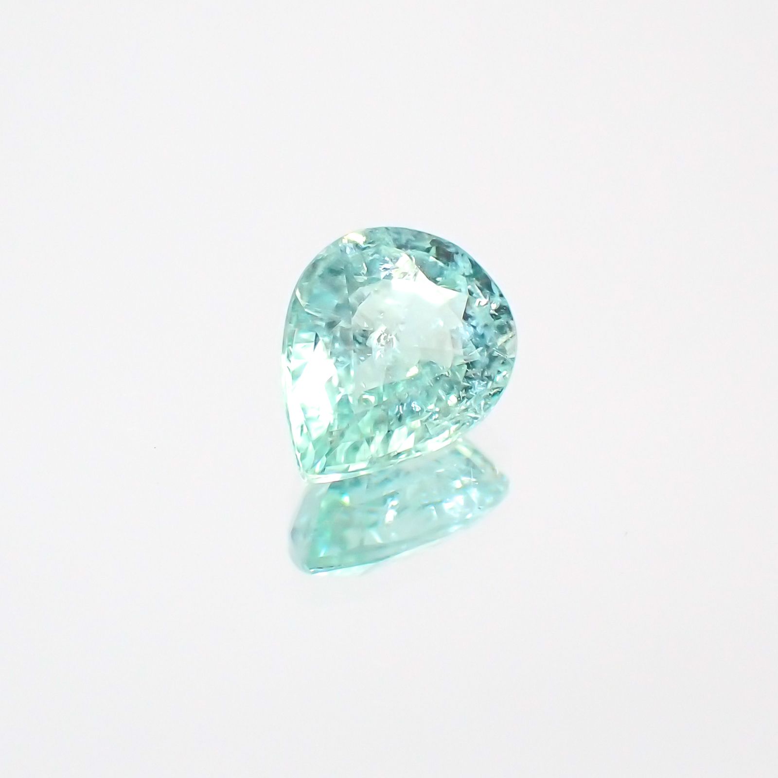 パライバトルマリン モザンビーク産 ルース 0.75ct[20127740]7×5.4mm前後