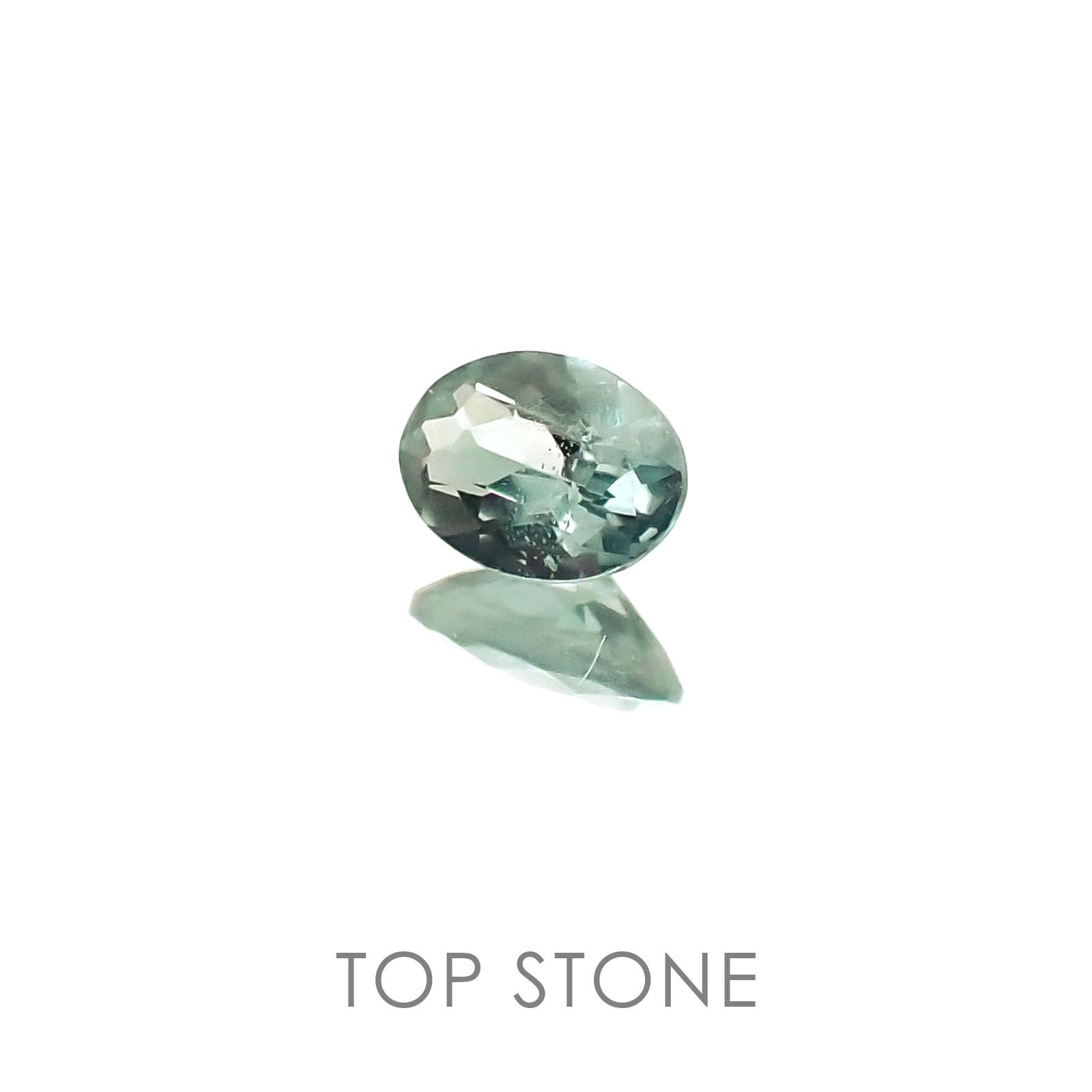カラーチェンジガーネット タンザニア産 ルース 0.2ct[20095899]4.2×3.1mm前後