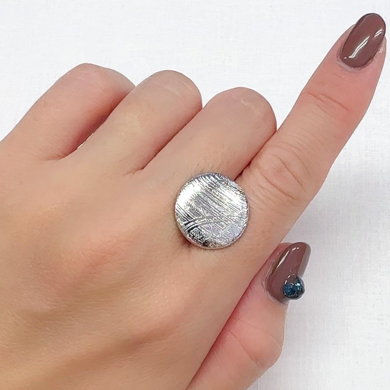 ムオニナルスタ隕石 発見地:スウェーデン 19.79ct[240125754]17.3x17.2mm前後