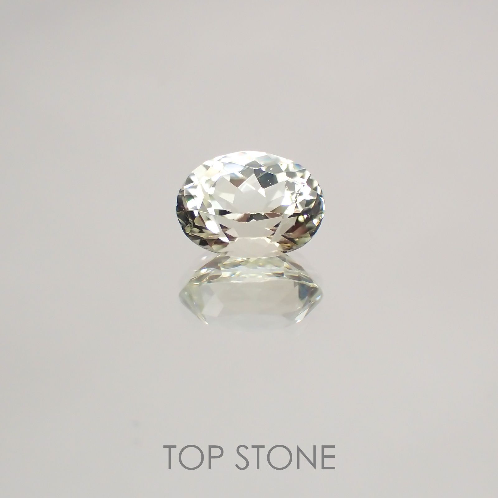 シリマナイト(宝石名シリマナイト) インド産 1.56ct 識別済[210810685]8×6.2mm前後