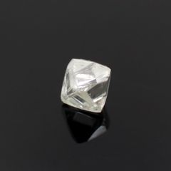 ソーヤブルダイヤモンド 原石(宝石名ダイアモンド) 0.193ct ソ付(彩珠)[230120146]2.9x2.7mm前後