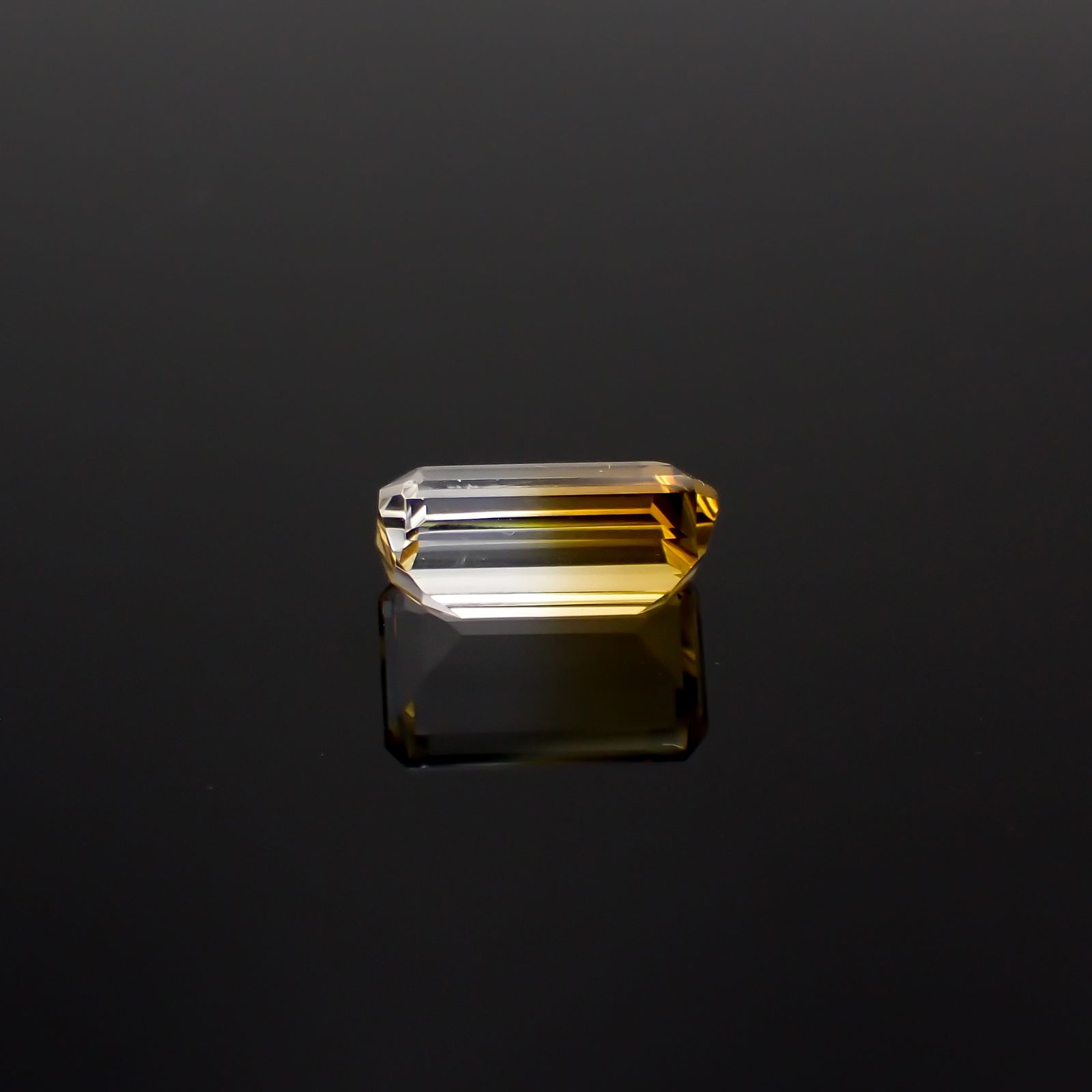 バイカラーシトリン ブラジル・ミナスジェライス州産 7.58ct[240326462]15x9.6mm前後