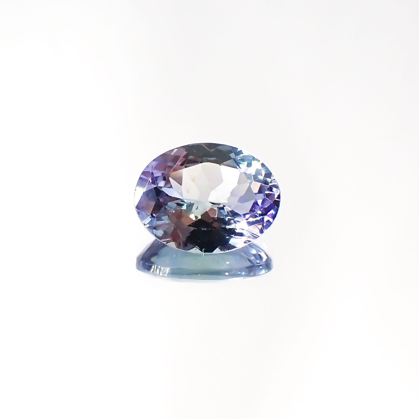 タンザナイト(宝石名タンザナイト)タンザニア産 1.42ct 識別済[220113854]8.4x6.5mm前後