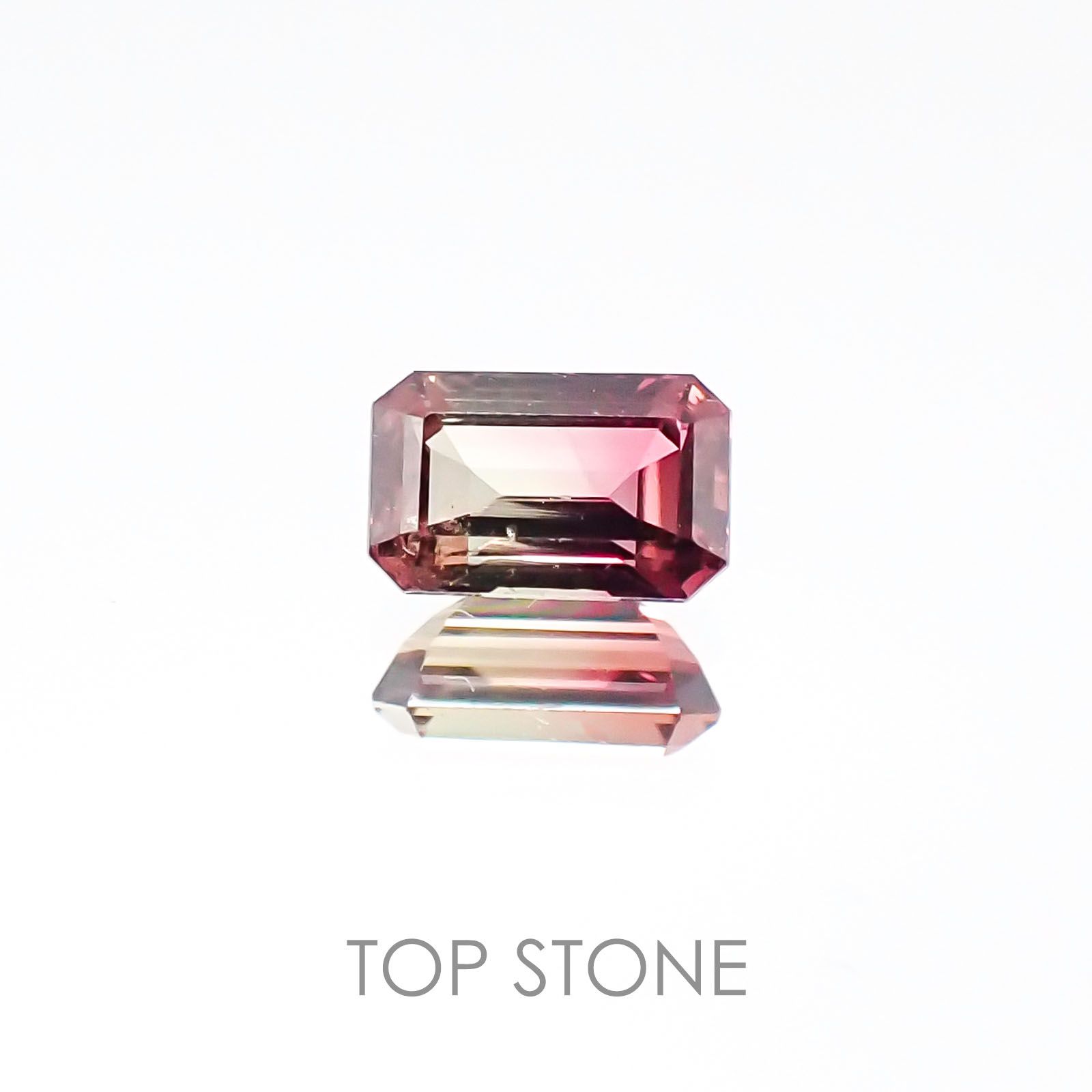 バイカラーサファイア(宝石名バイカラー・サファイア) タンザニア産 0.31ct 識別済[20106698]4.5×2.8mm前後