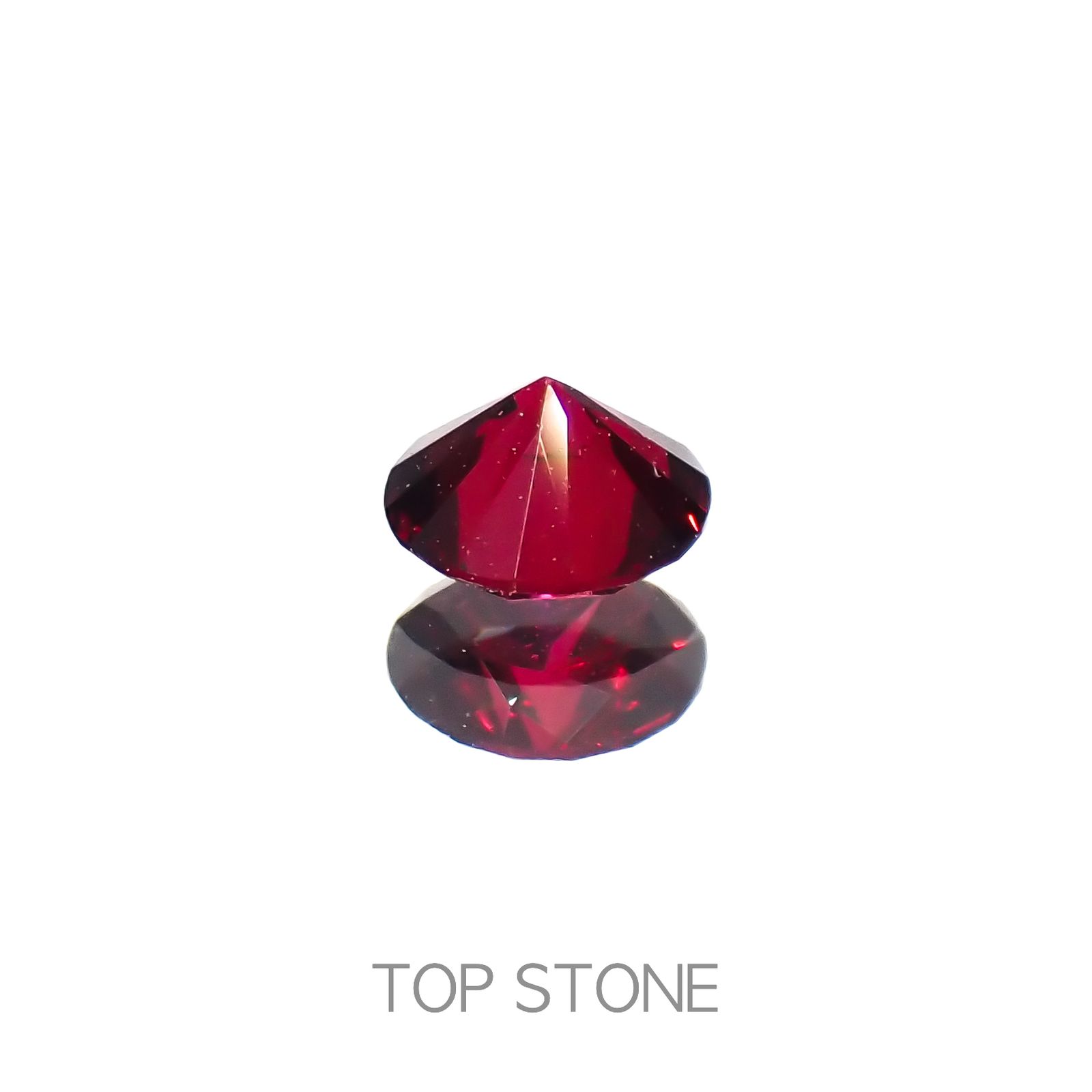 レッドスピネル ビルマ/マダガスカル産 0.18ct[230220549]3.6x3.6mm前後