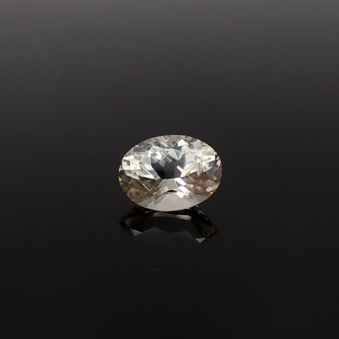 アラゴナイト フルオレッセンス(宝石名アラゴナイト)チェコ共和国産 ソ付(日独) 4.221ct / 12.24x9.25mm前後 [260231782]